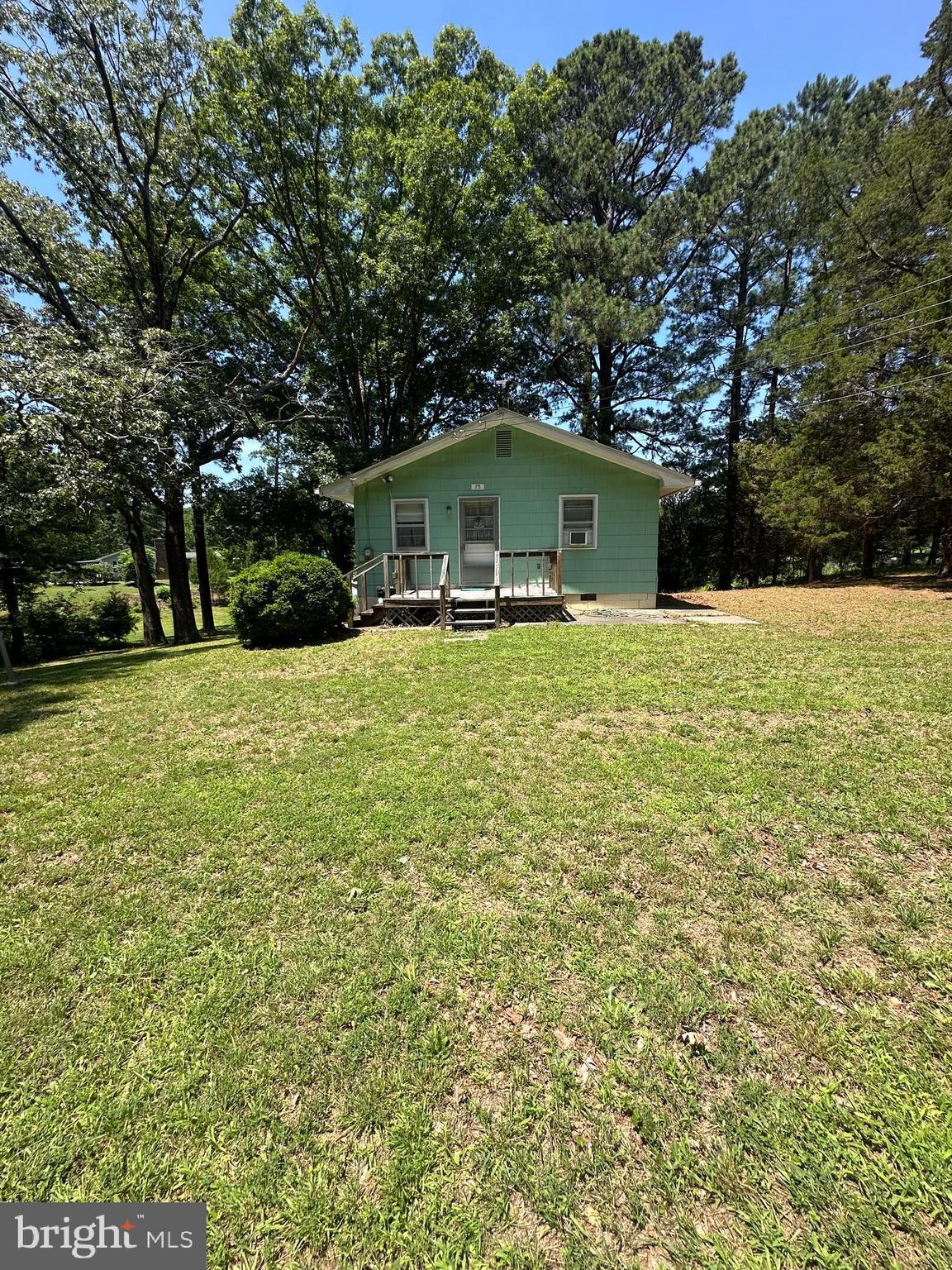 75 LEACHWOOD RD