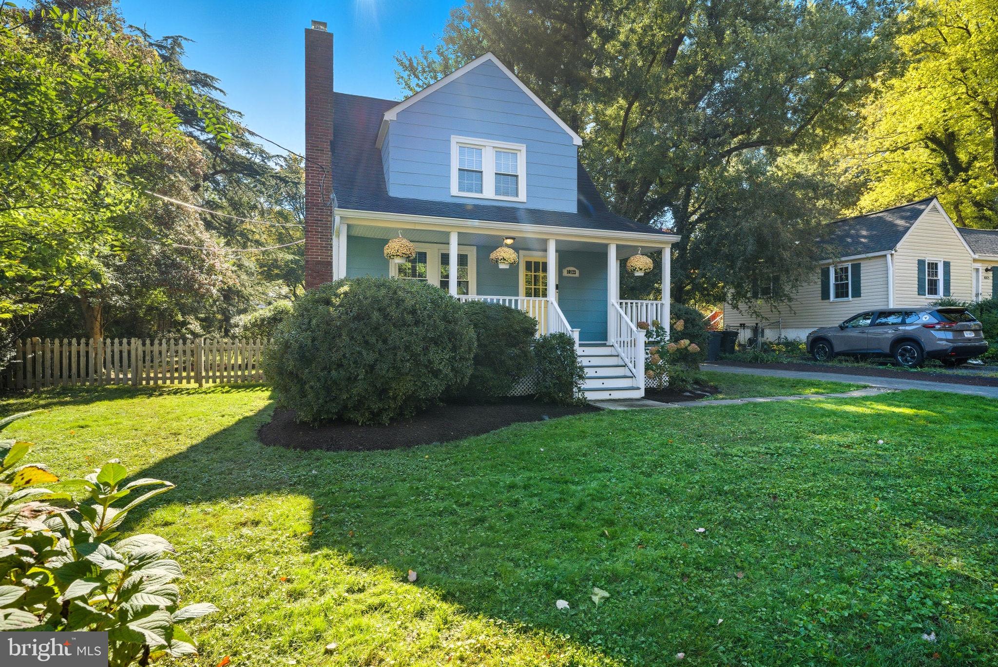 10123 DWIGHT AVENUE
