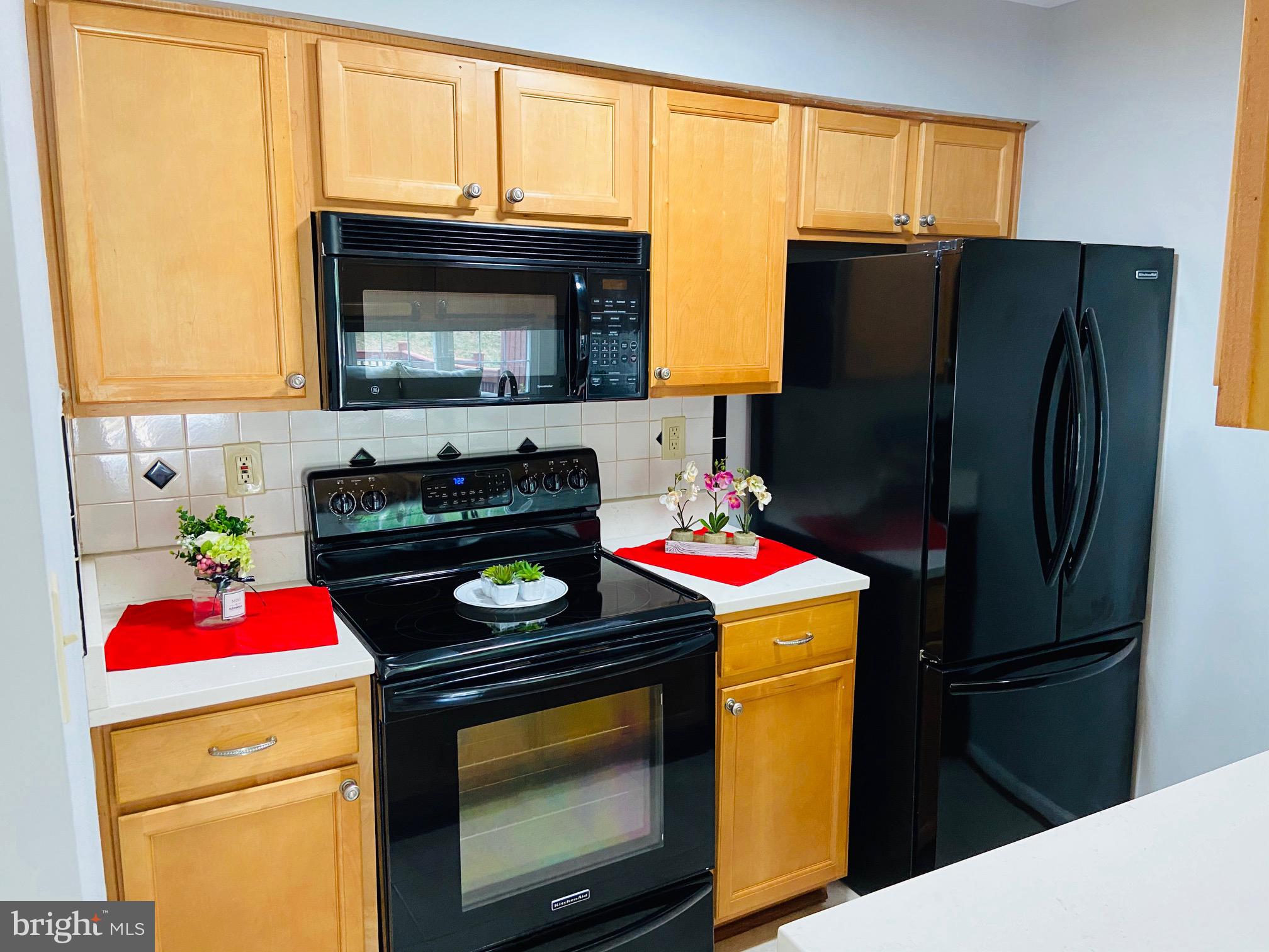 CHAPEL COVE - Residential