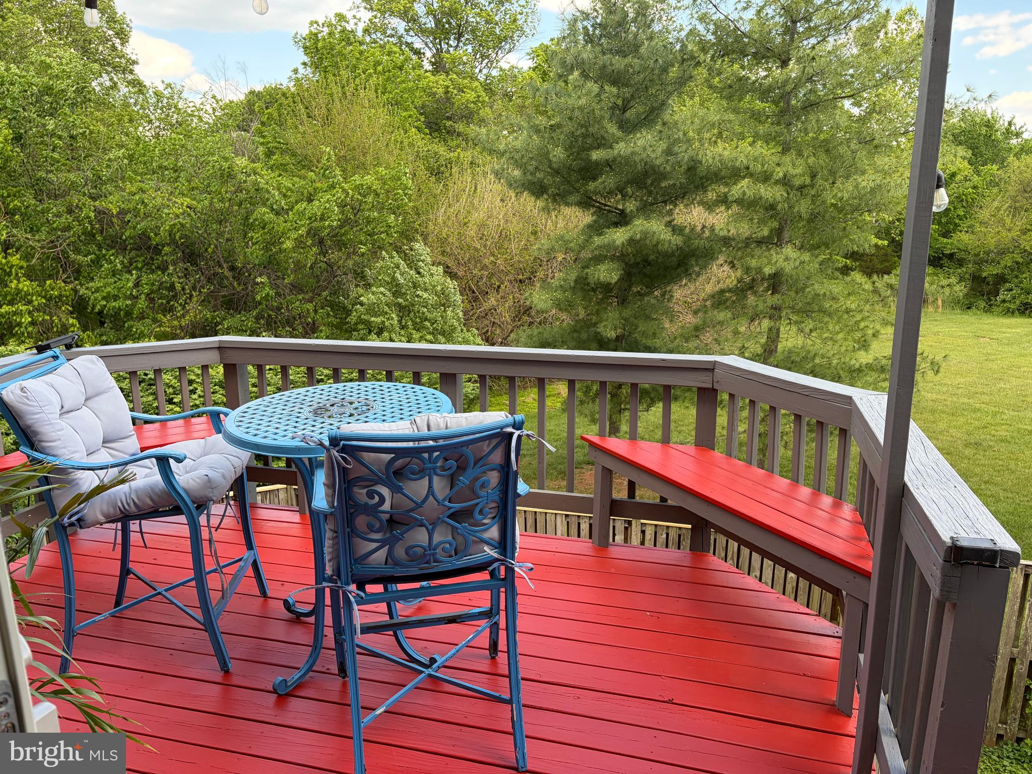 ASHBURN VILLAGE - Residential