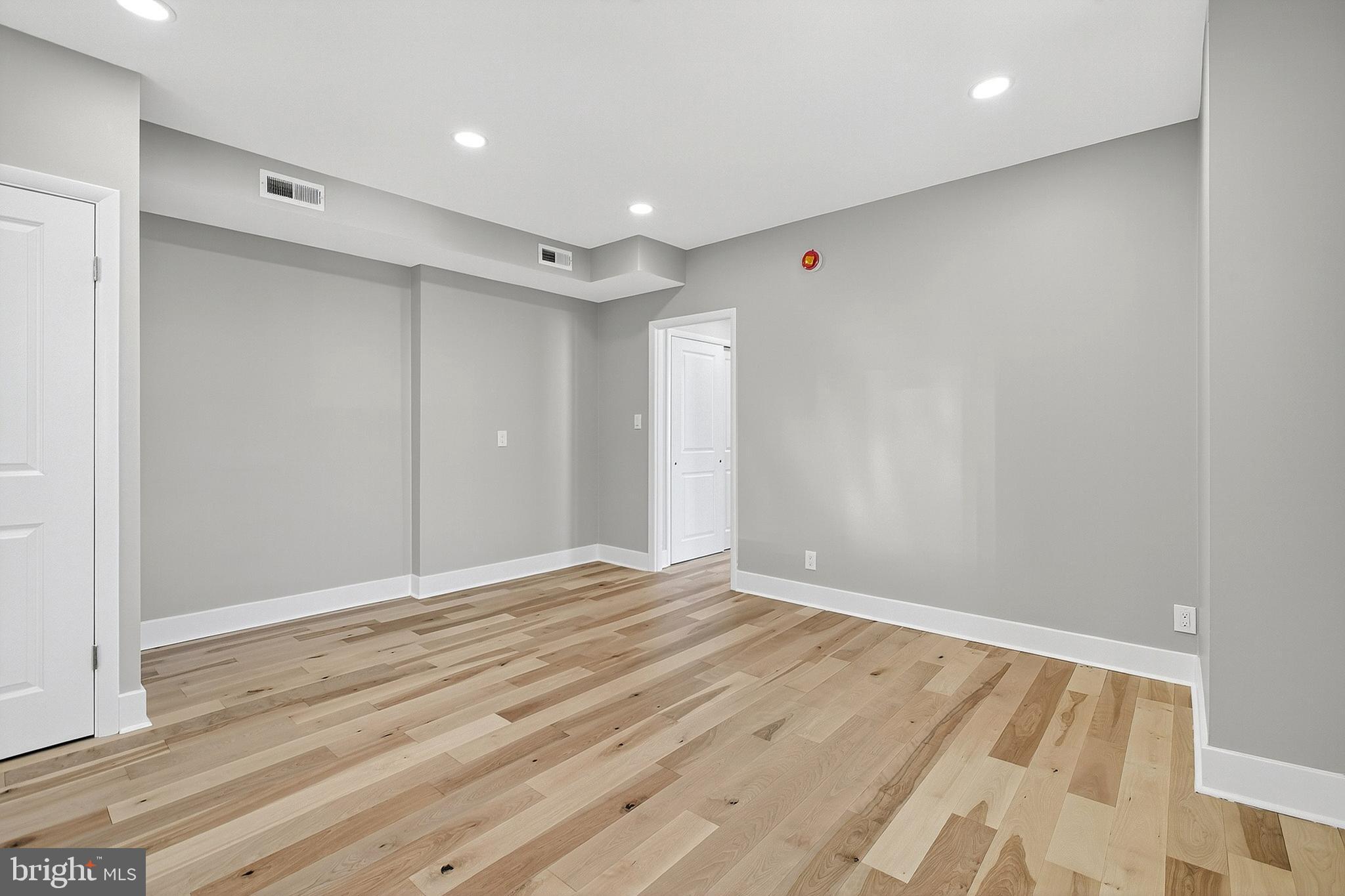 PASSYUNK SQUARE - Residential Lease