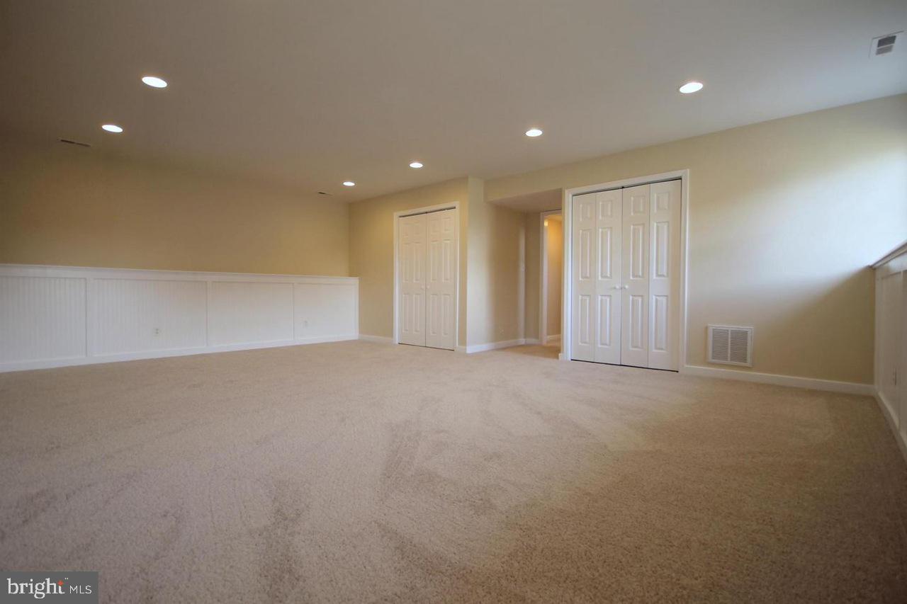 LANCASTER GATE - Residential Lease