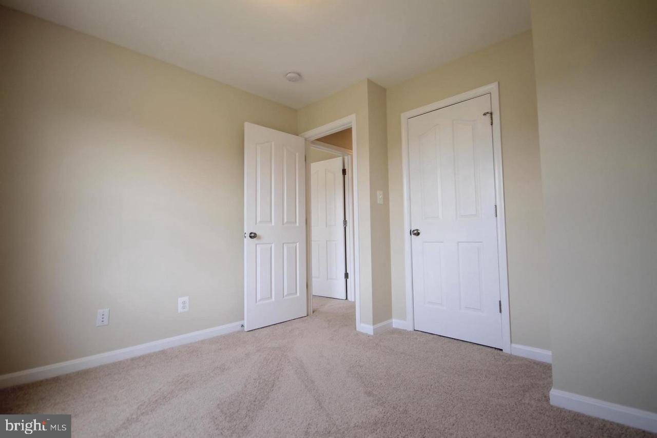 LANCASTER GATE - Residential Lease