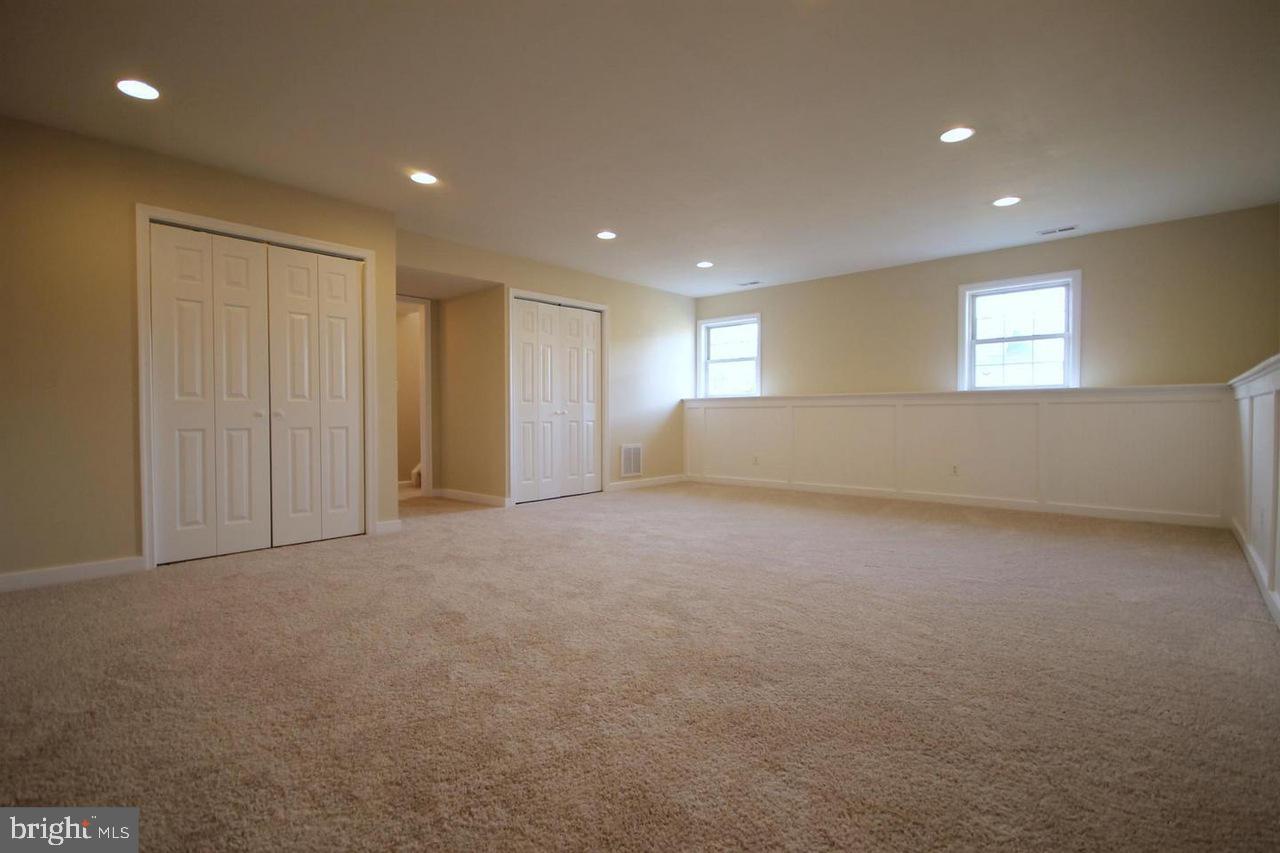 LANCASTER GATE - Residential Lease