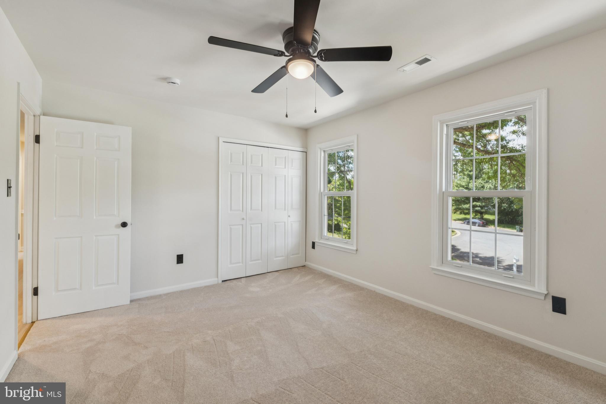 HAMPTON FOREST - Residential