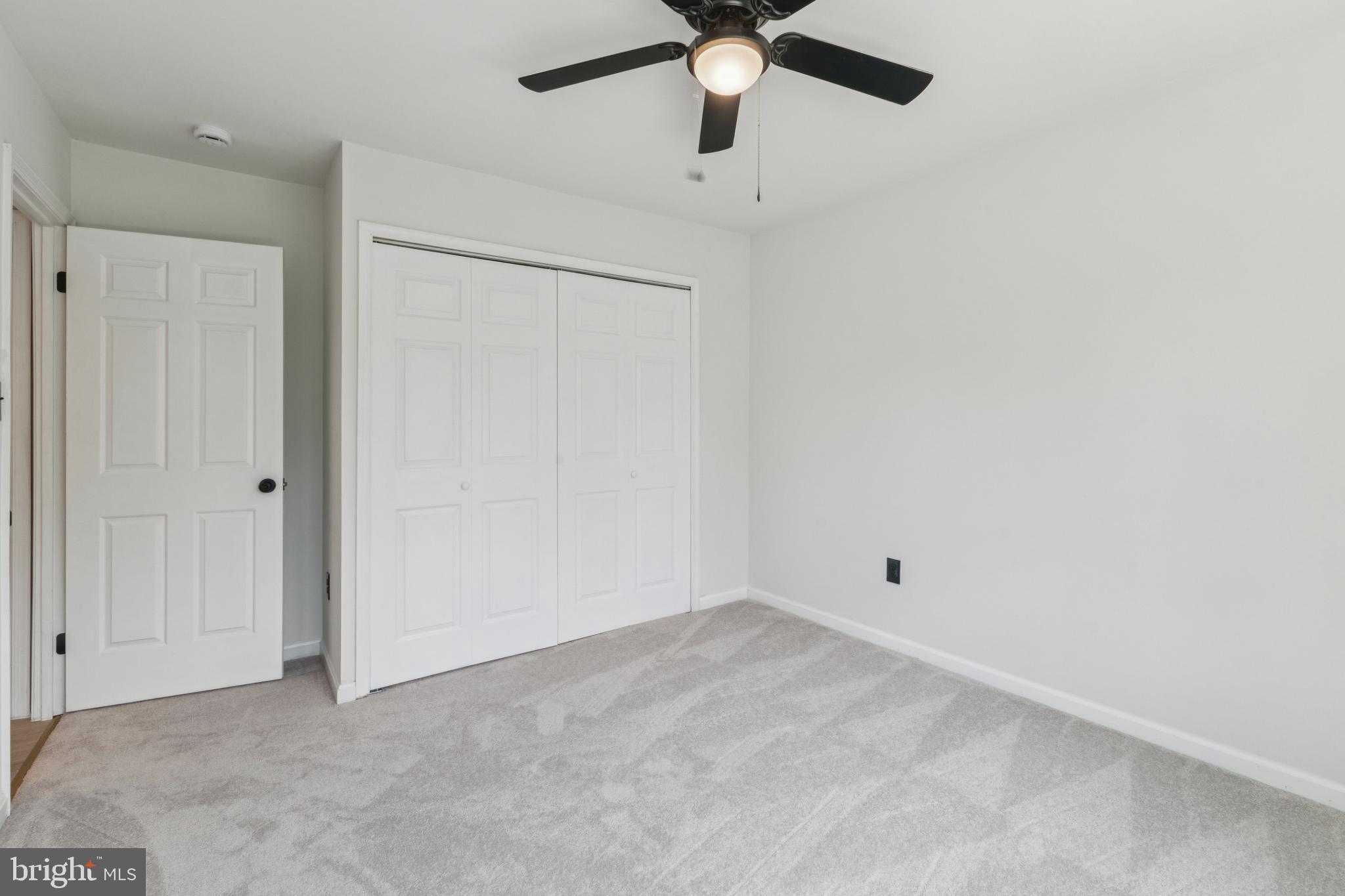 HAMPTON FOREST - Residential