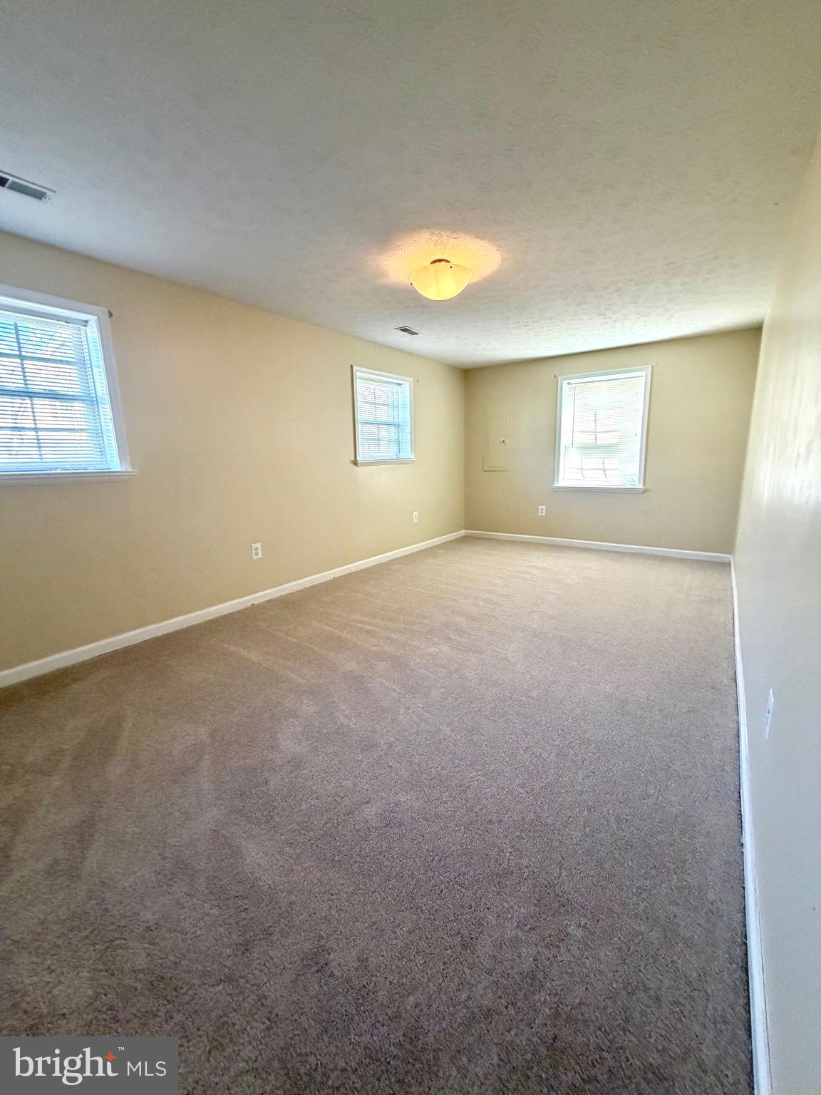 STRAWBERRY HILLS - Residential