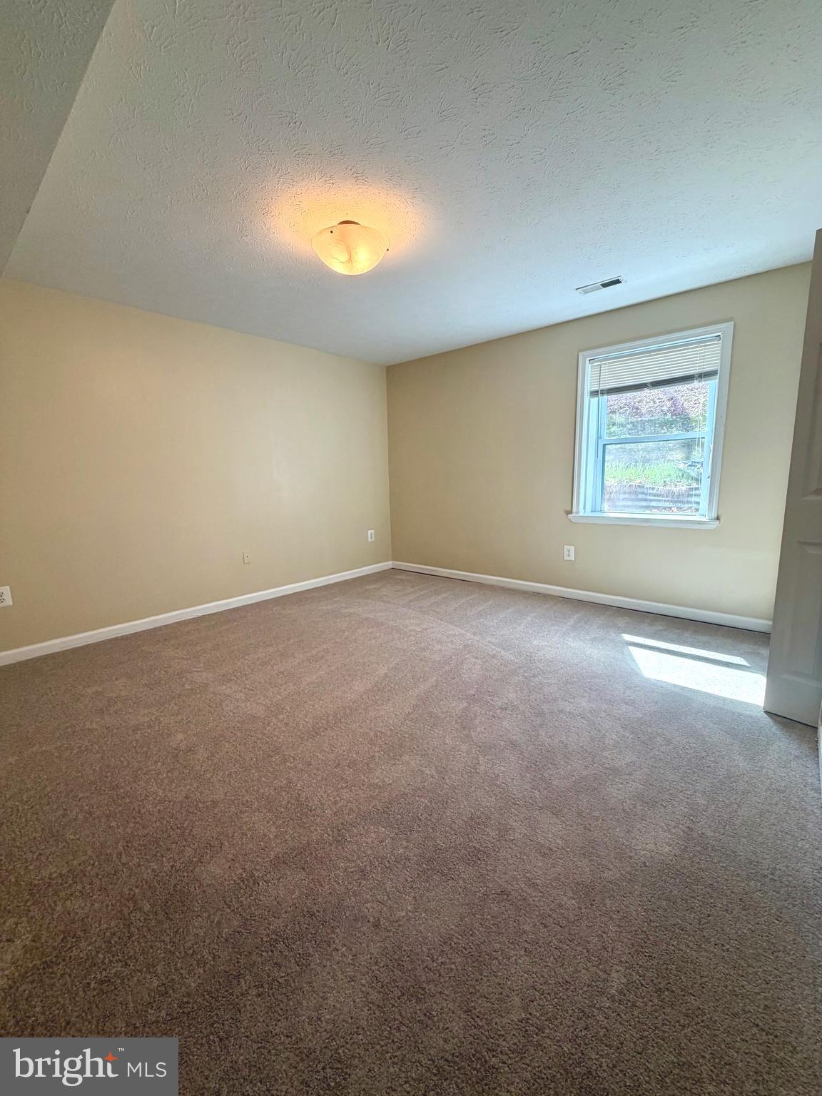 STRAWBERRY HILLS - Residential