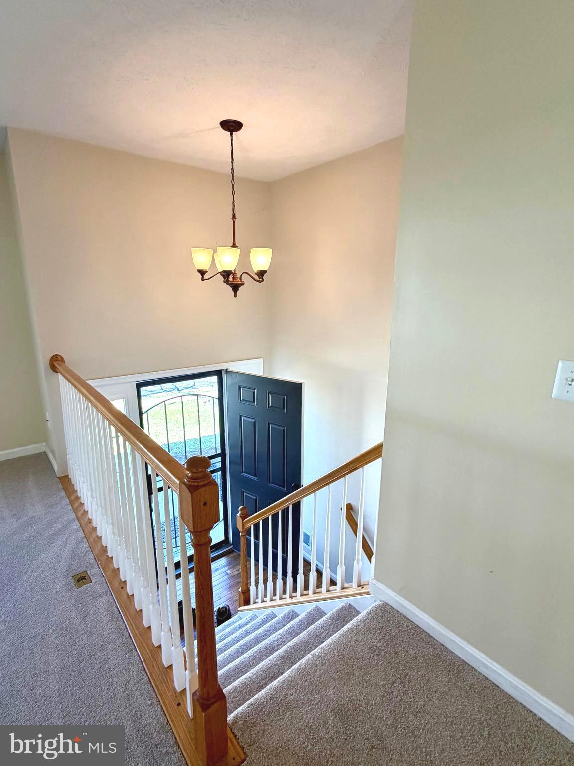 STRAWBERRY HILLS - Residential