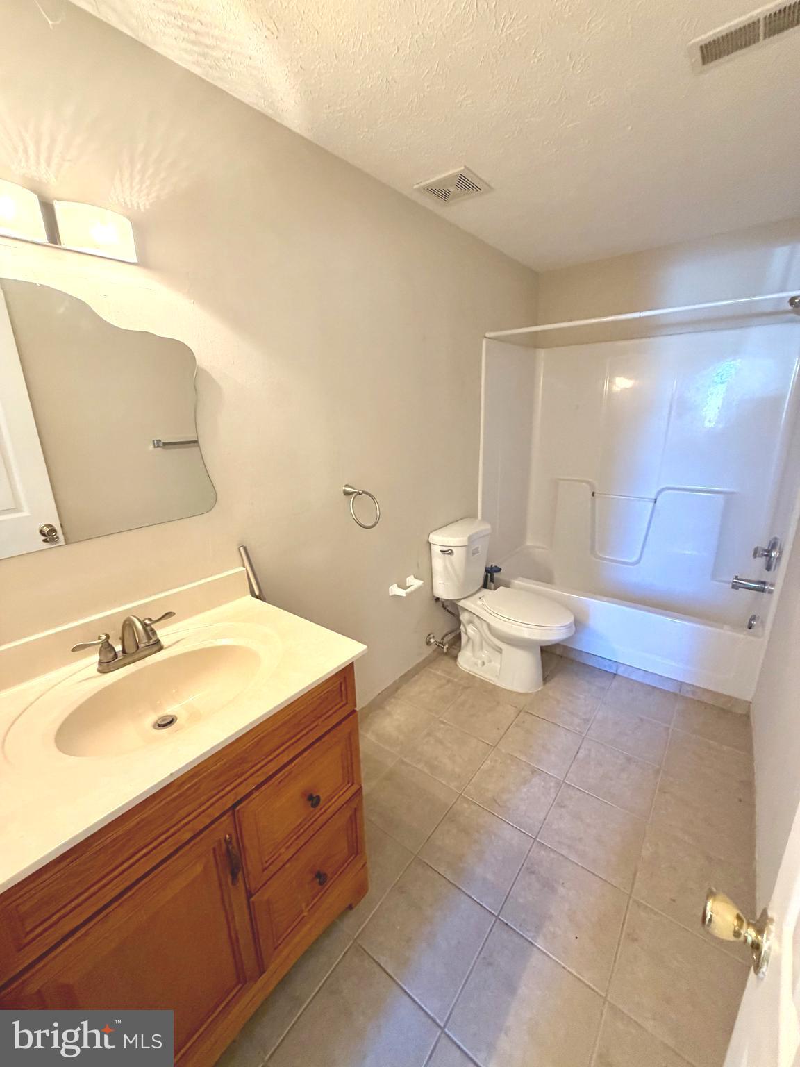 STRAWBERRY HILLS - Residential