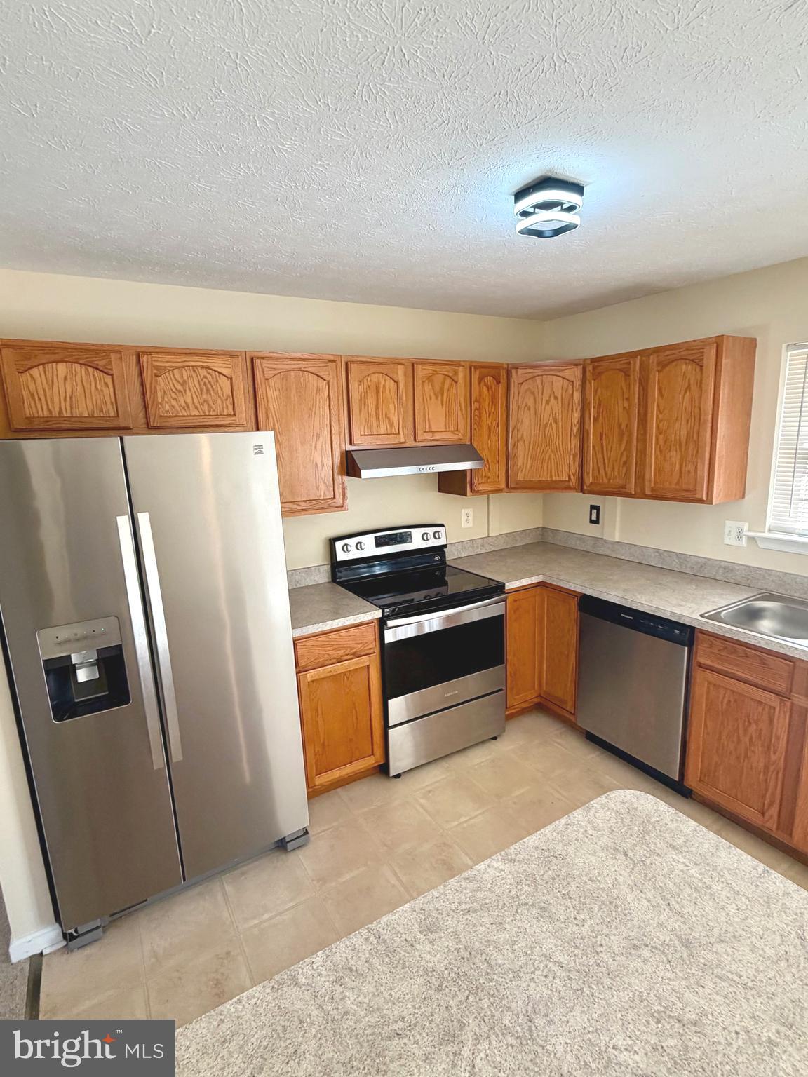 STRAWBERRY HILLS - Residential