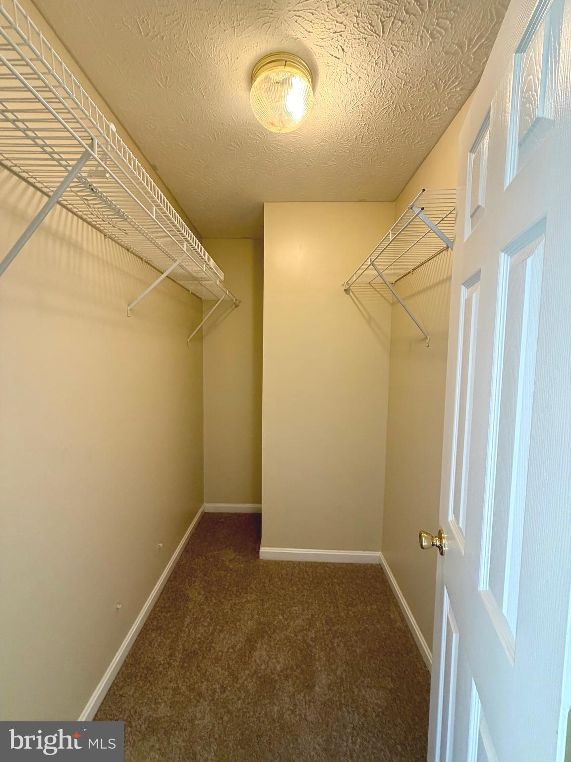 STRAWBERRY HILLS - Residential