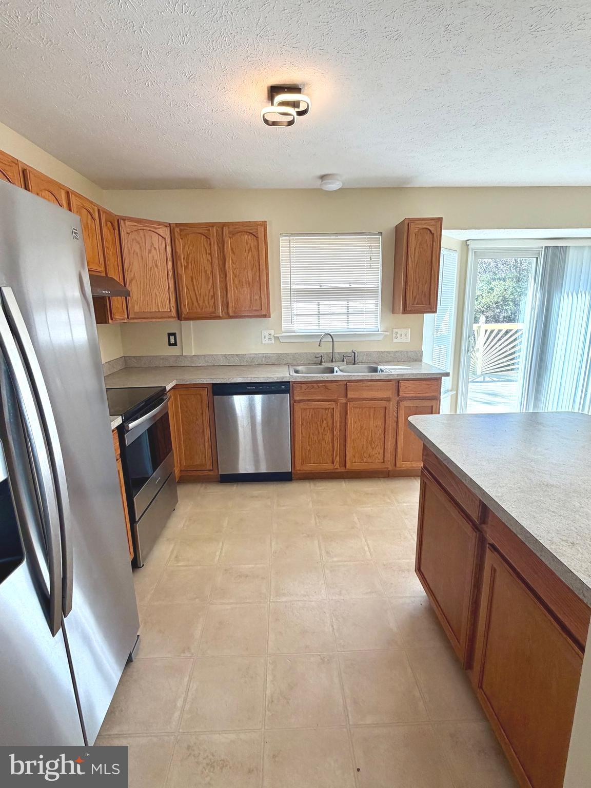 STRAWBERRY HILLS - Residential