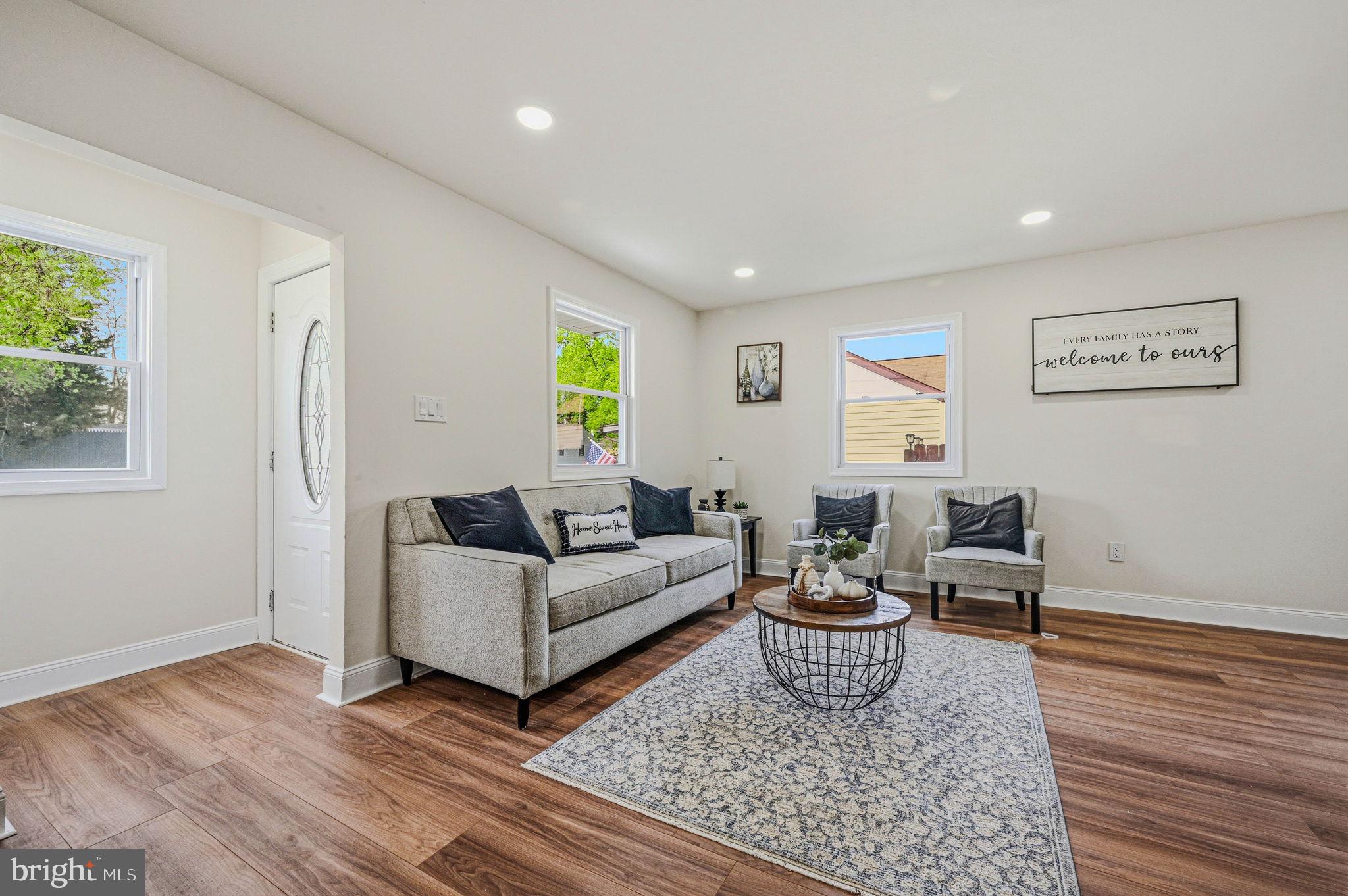 MANOR PARK - Residential