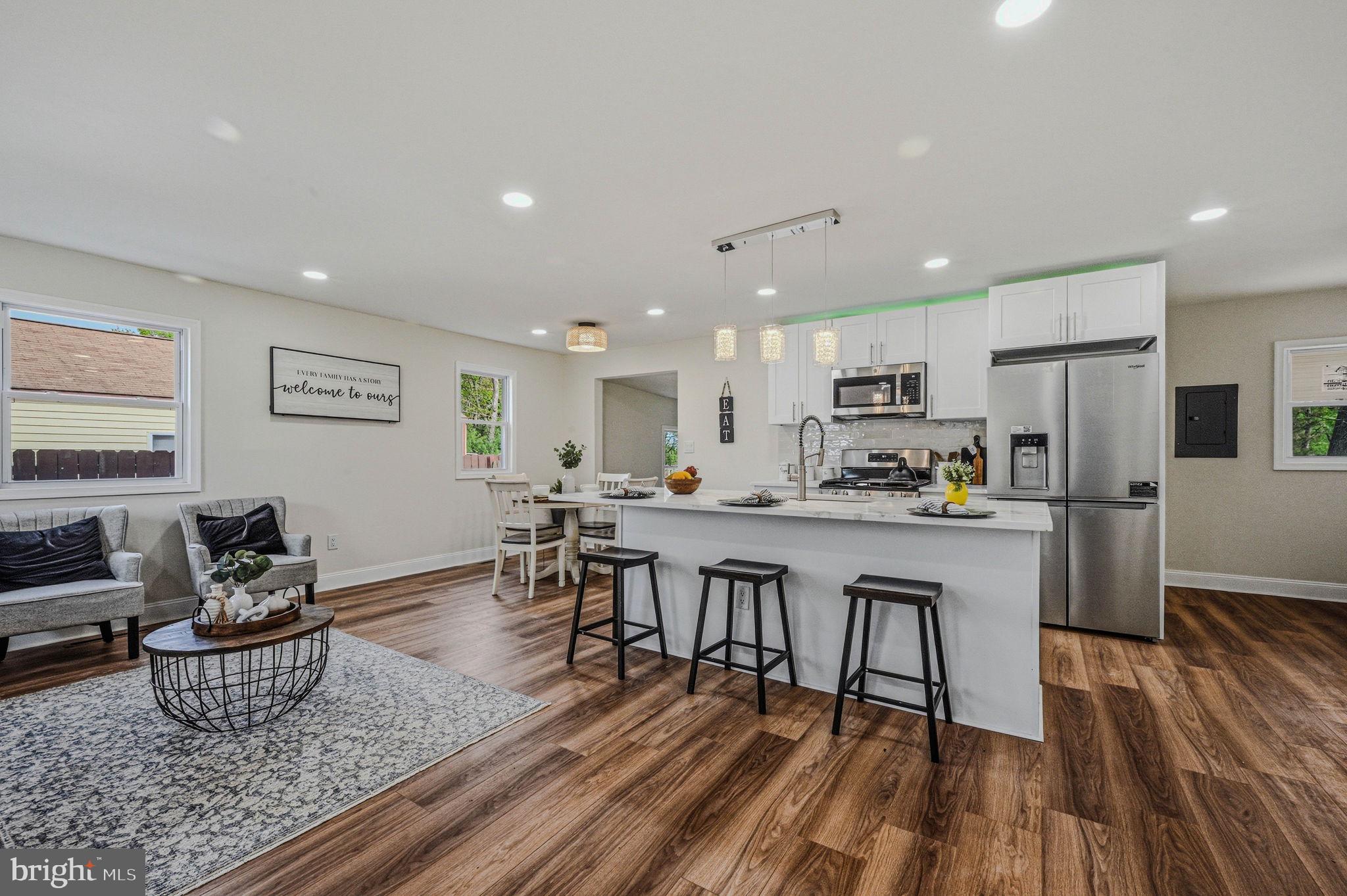 MANOR PARK - Residential