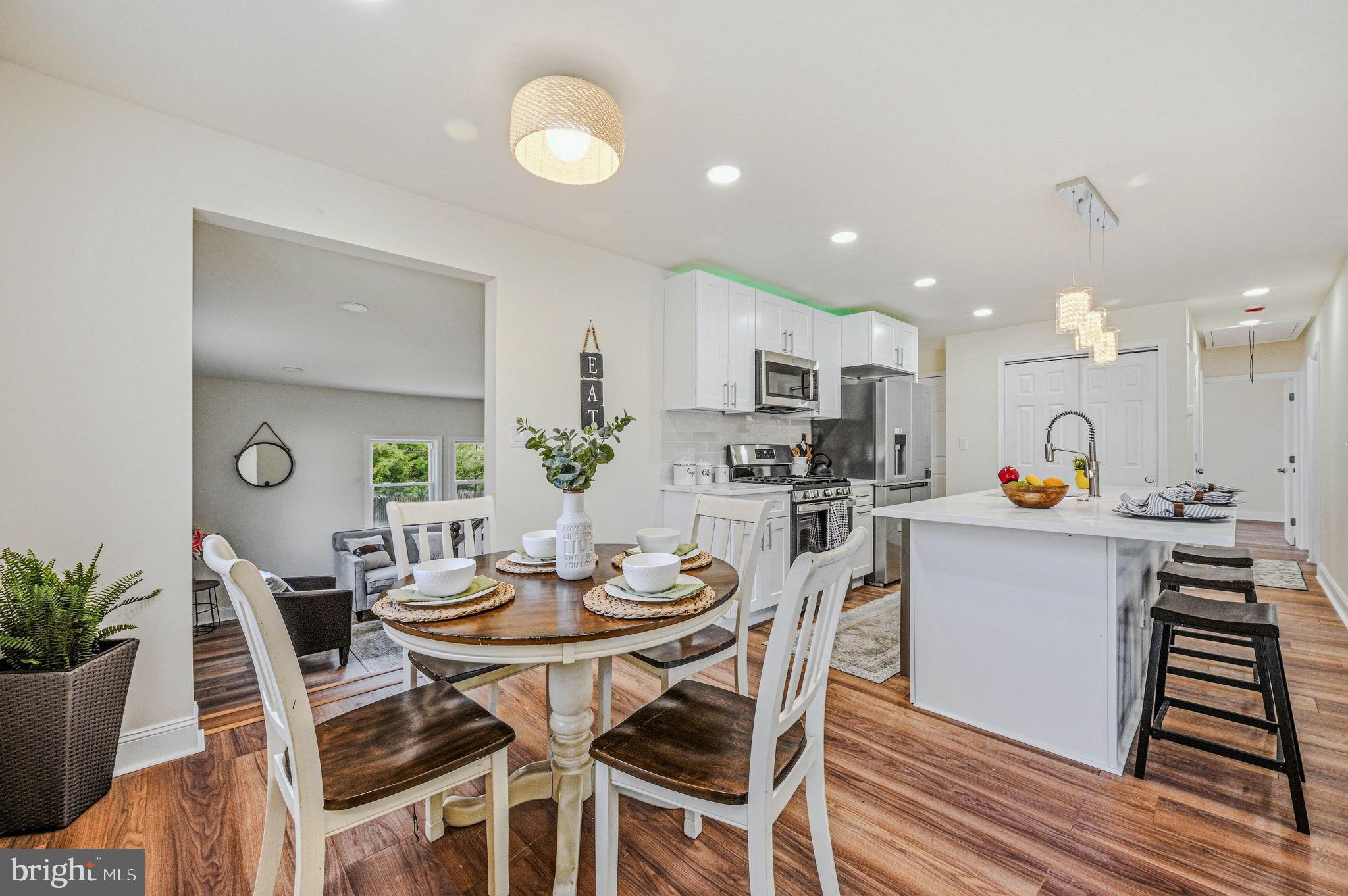 MANOR PARK - Residential