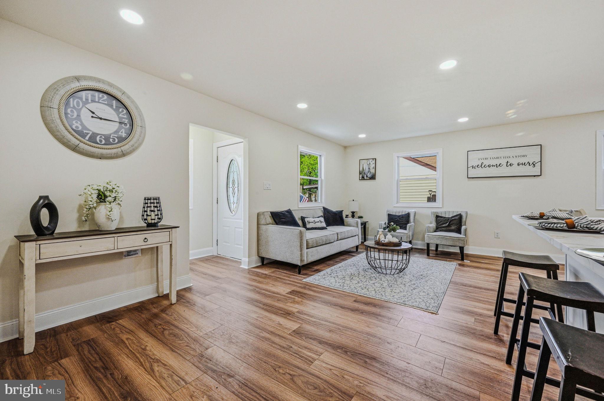 MANOR PARK - Residential