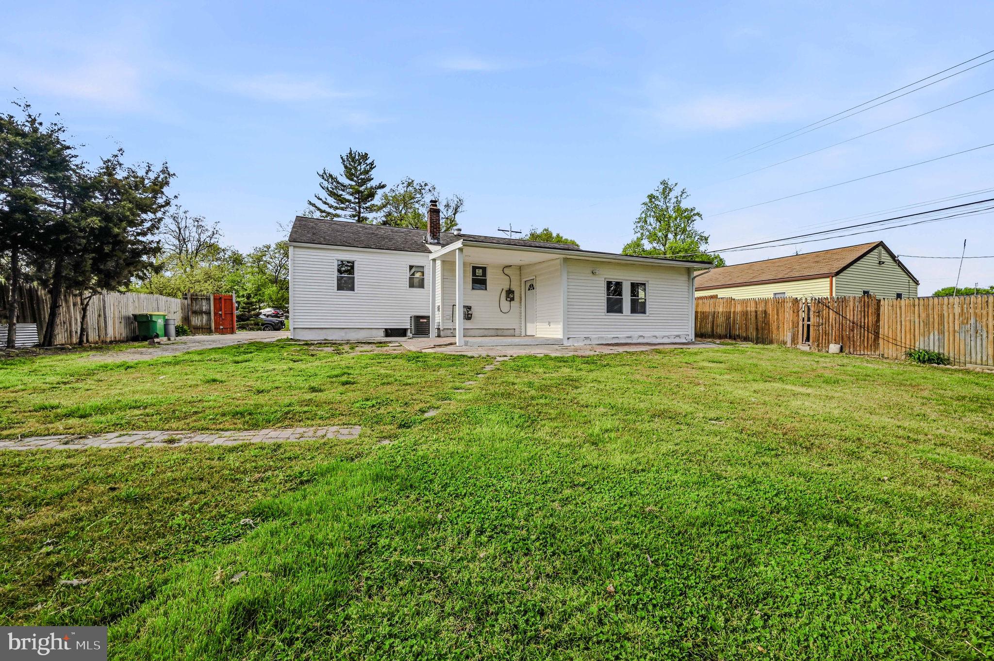 MANOR PARK - Residential