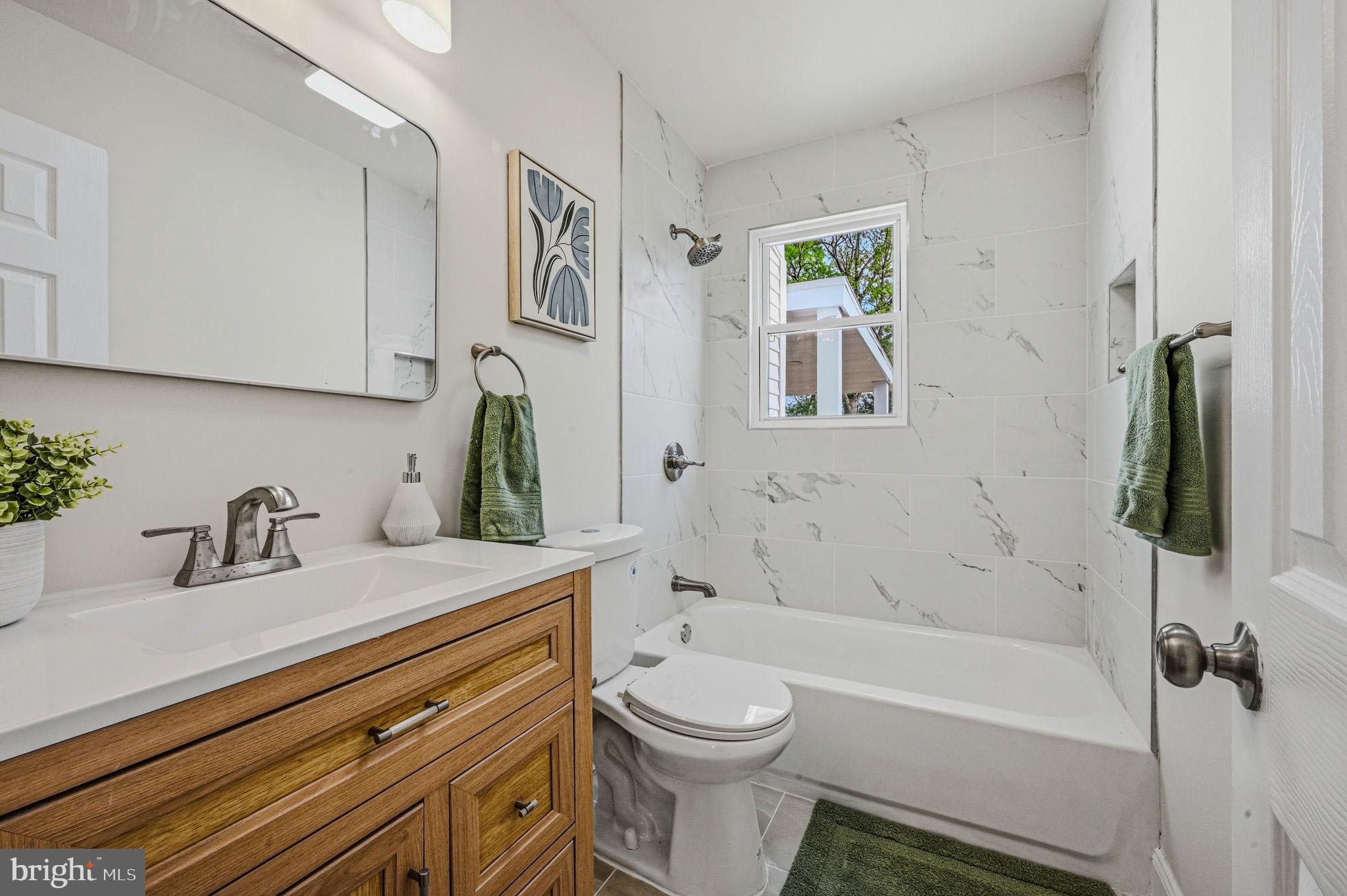 MANOR PARK - Residential