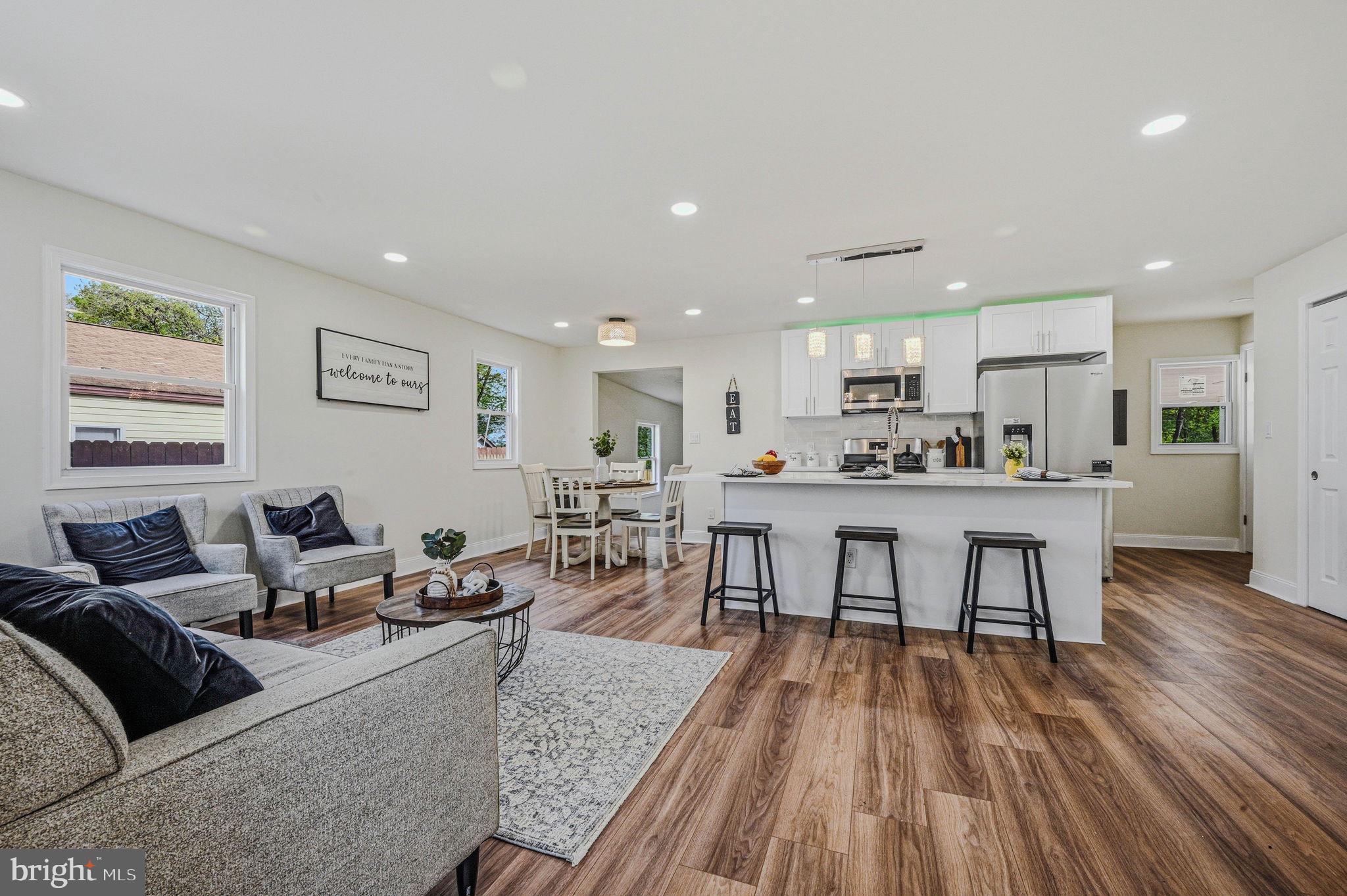 MANOR PARK - Residential