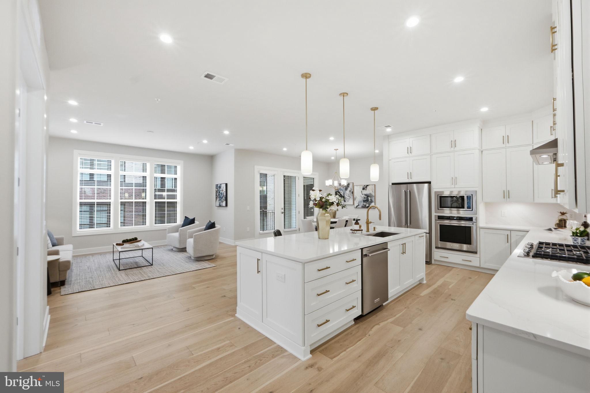 METRO WALK AT MOOREFIELD STATION - Residential