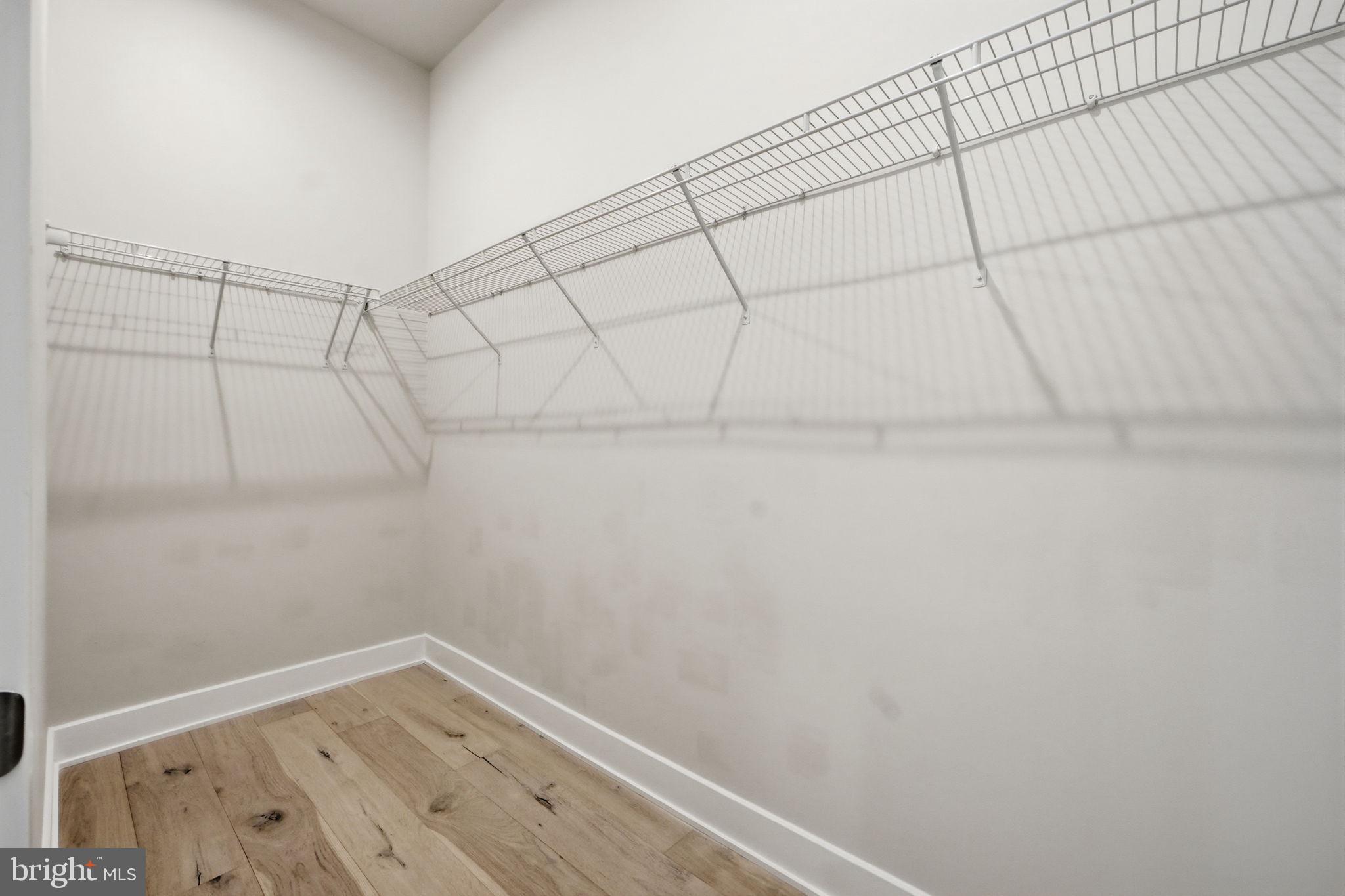 METRO WALK AT MOOREFIELD STATION - Residential