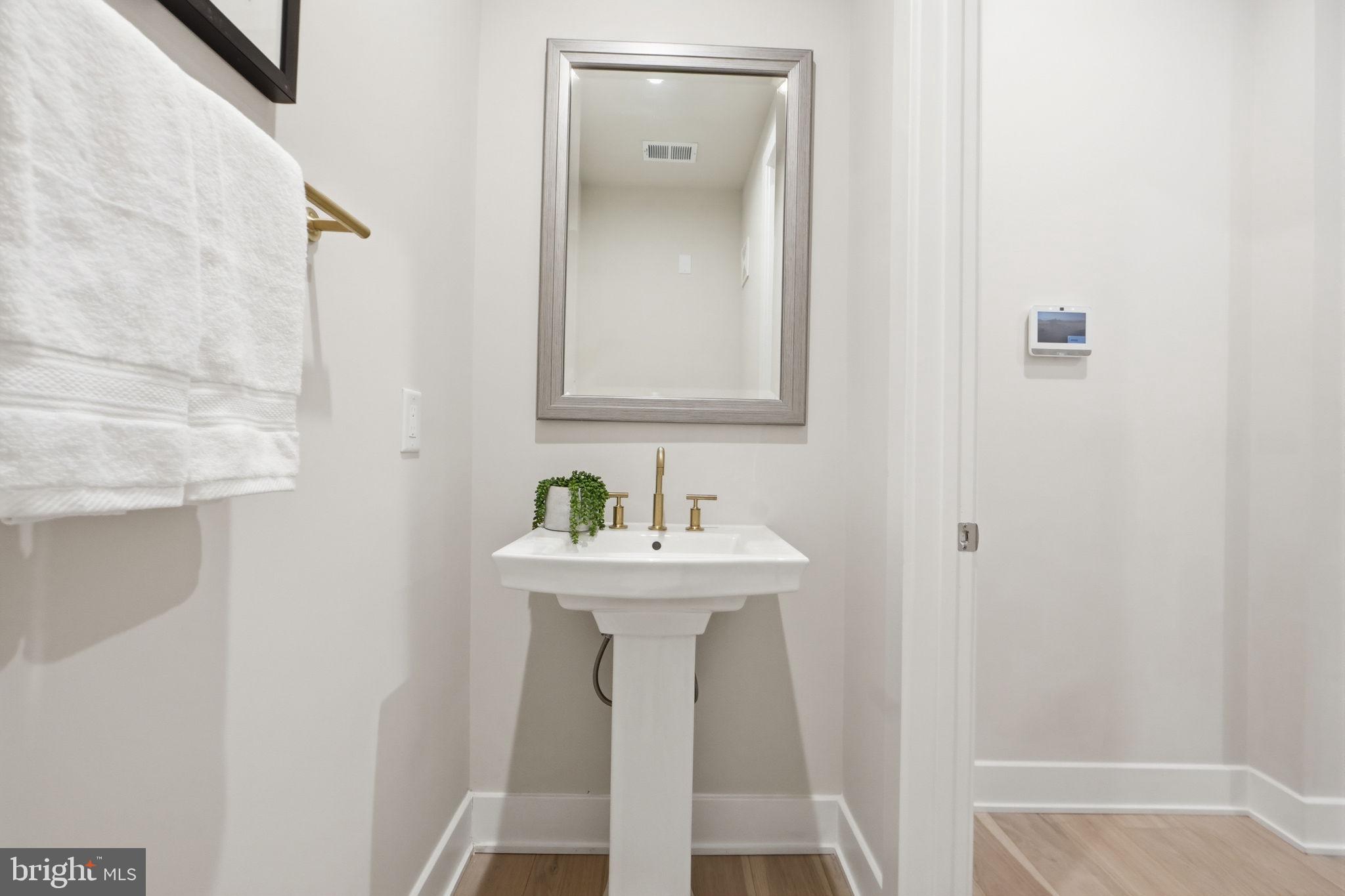 METRO WALK AT MOOREFIELD STATION - Residential