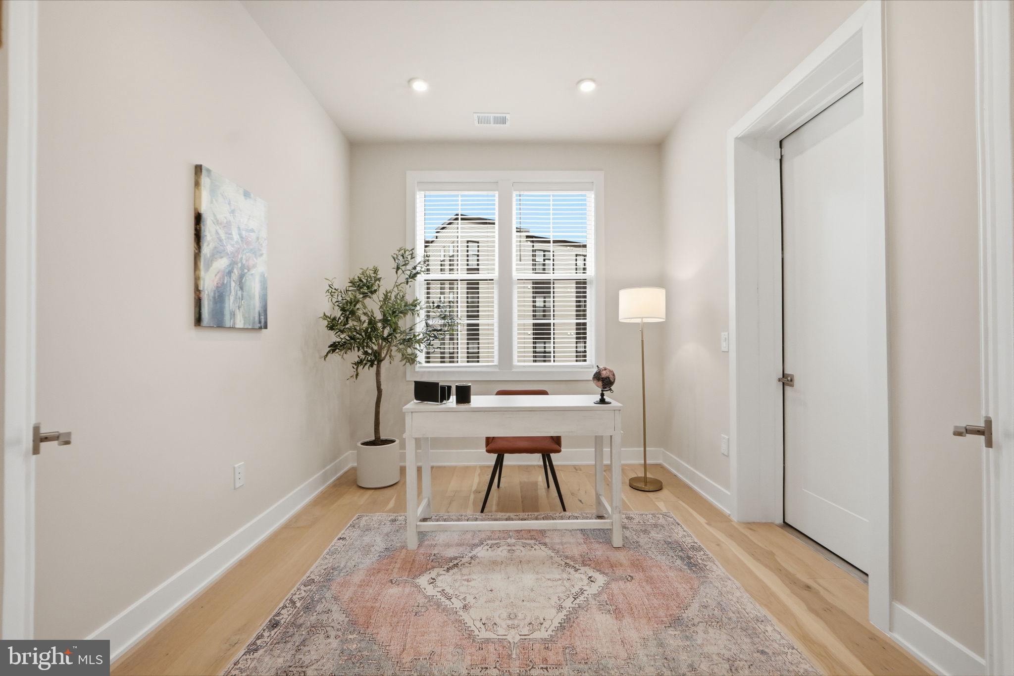 METRO WALK AT MOOREFIELD STATION - Residential