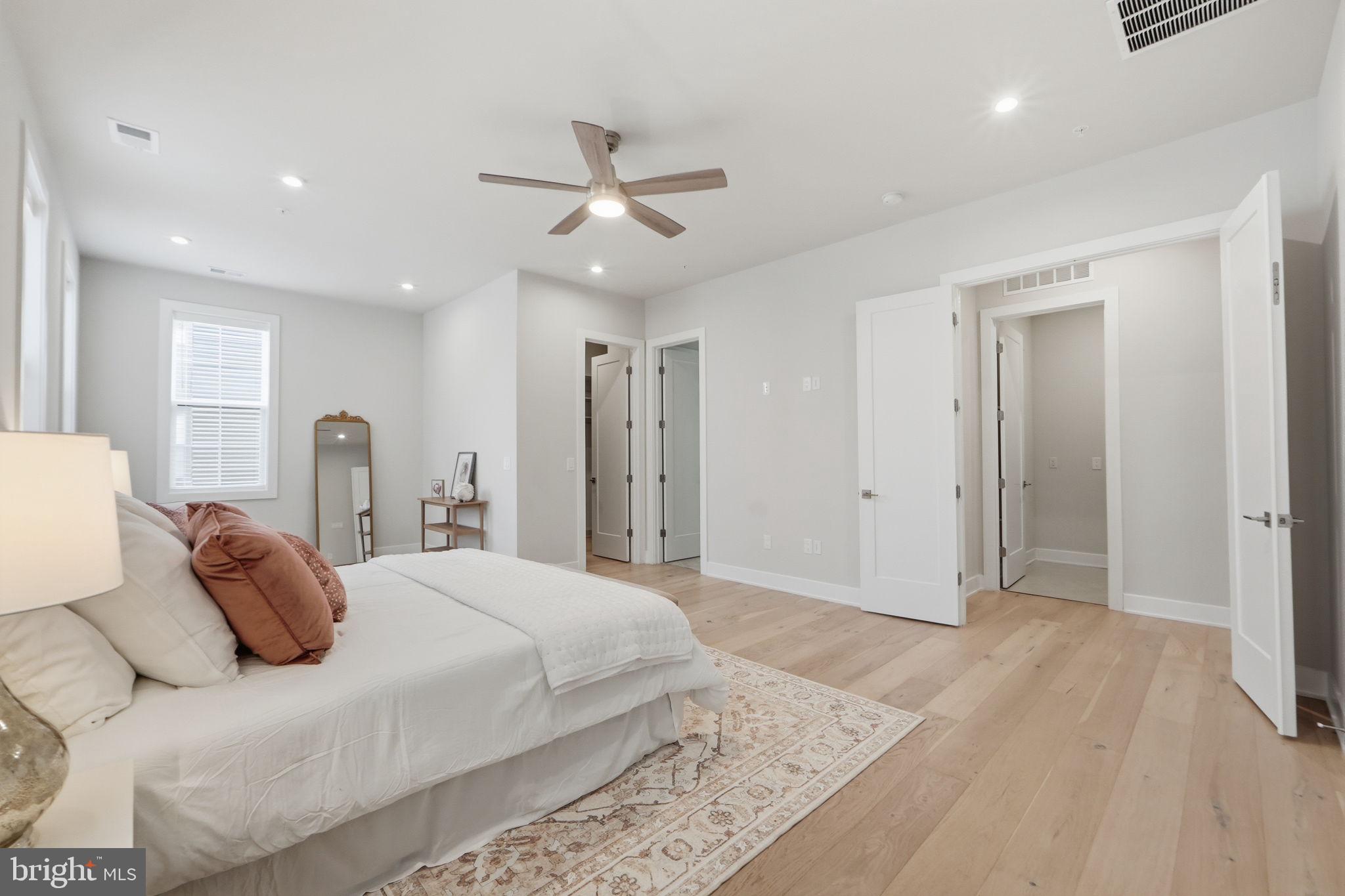 METRO WALK AT MOOREFIELD STATION - Residential