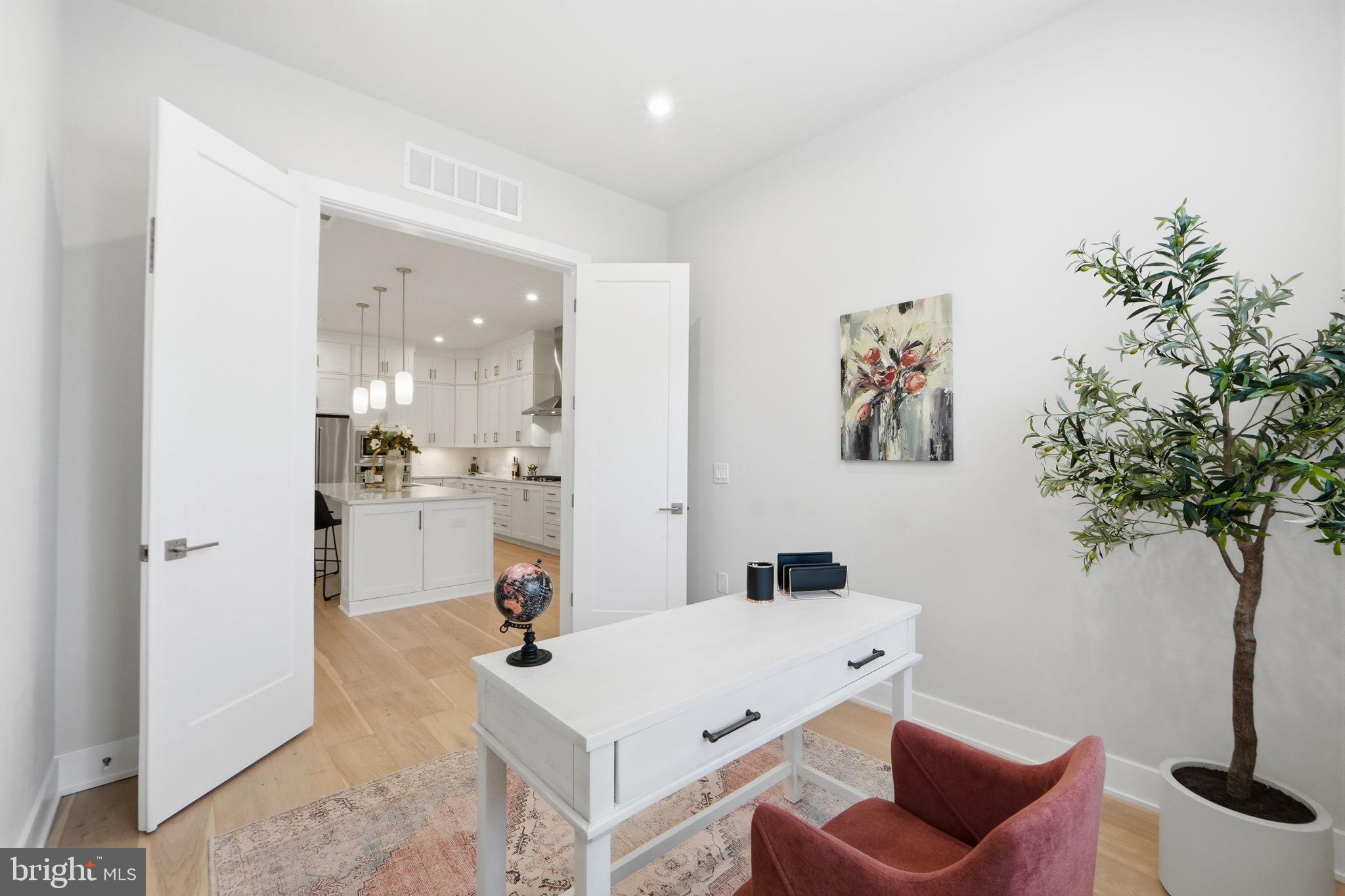 METRO WALK AT MOOREFIELD STATION - Residential