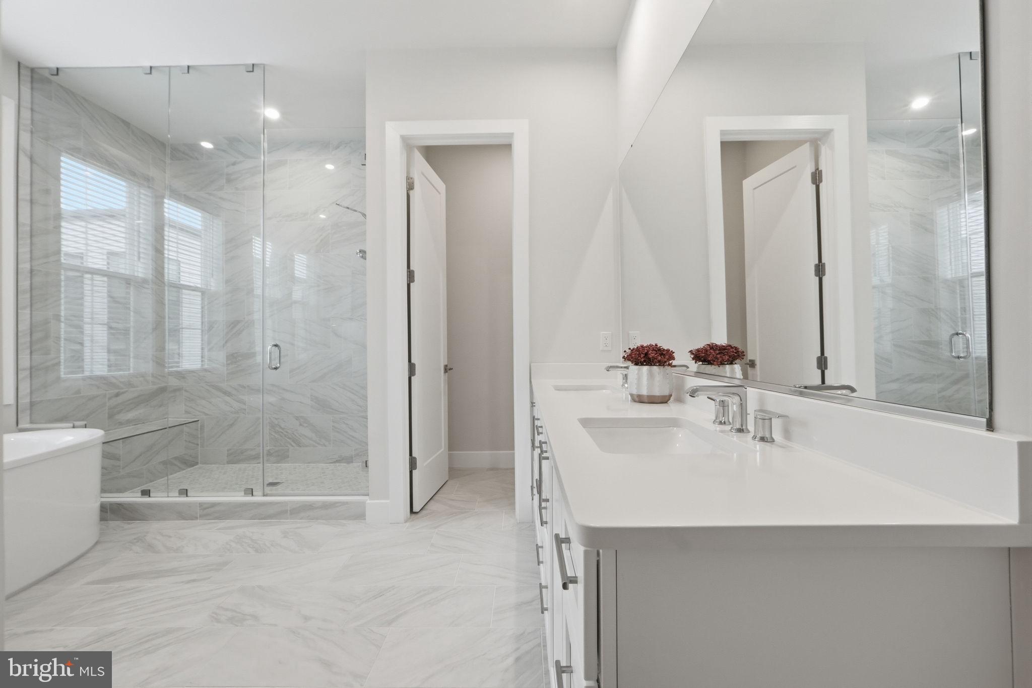 METRO WALK AT MOOREFIELD STATION - Residential