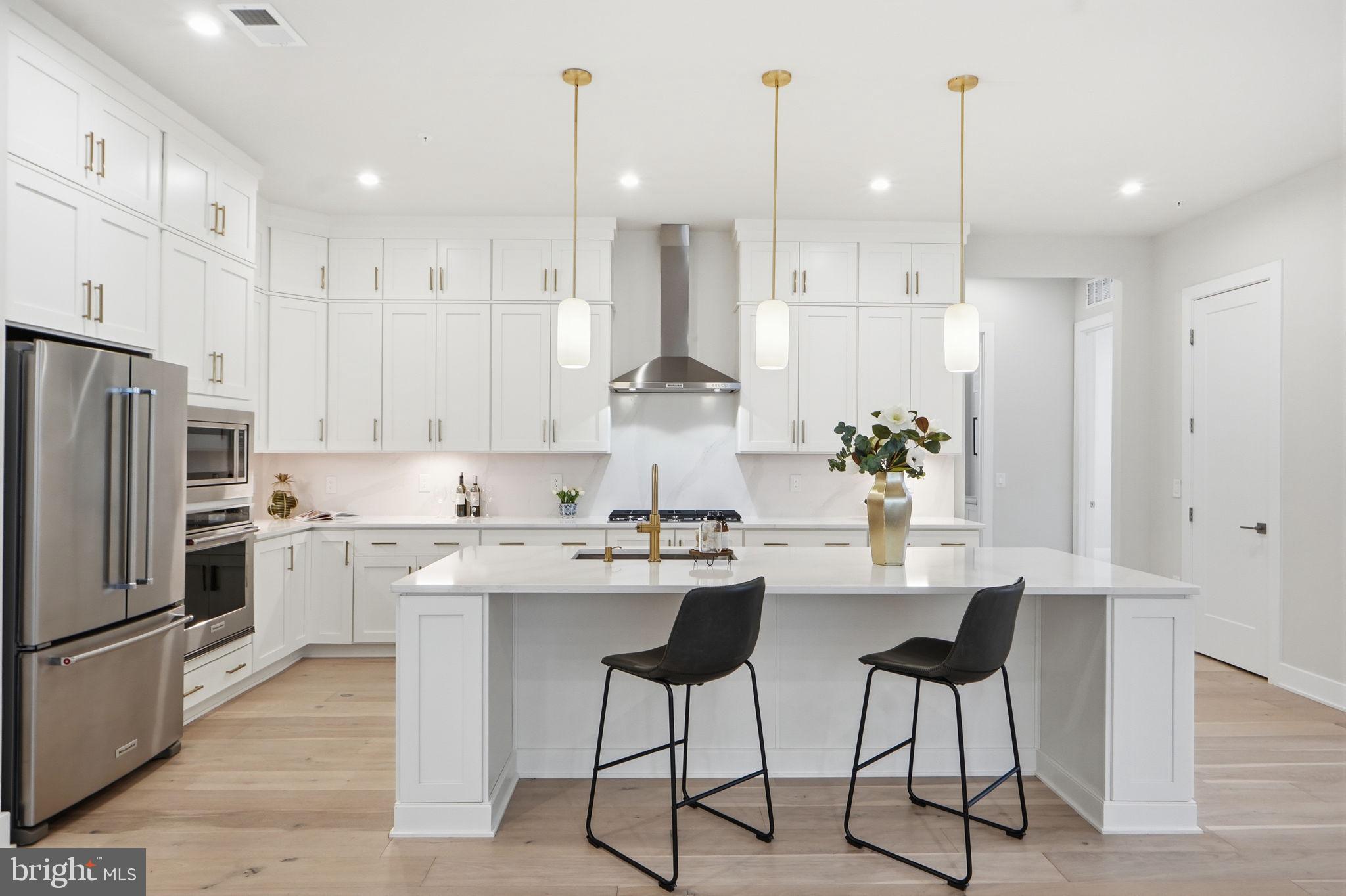 METRO WALK AT MOOREFIELD STATION - Residential