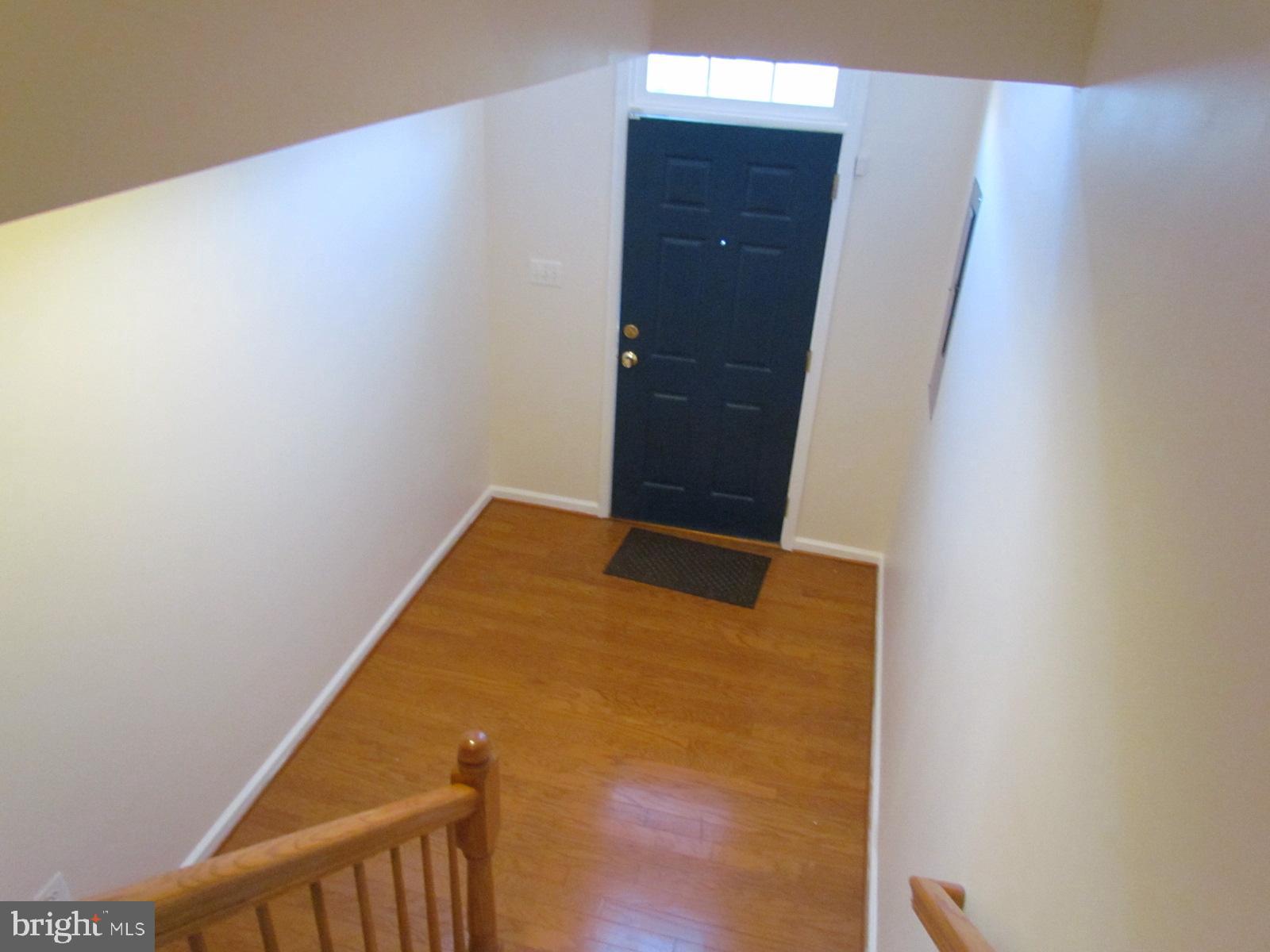 WESTBURY PUB - Residential Lease