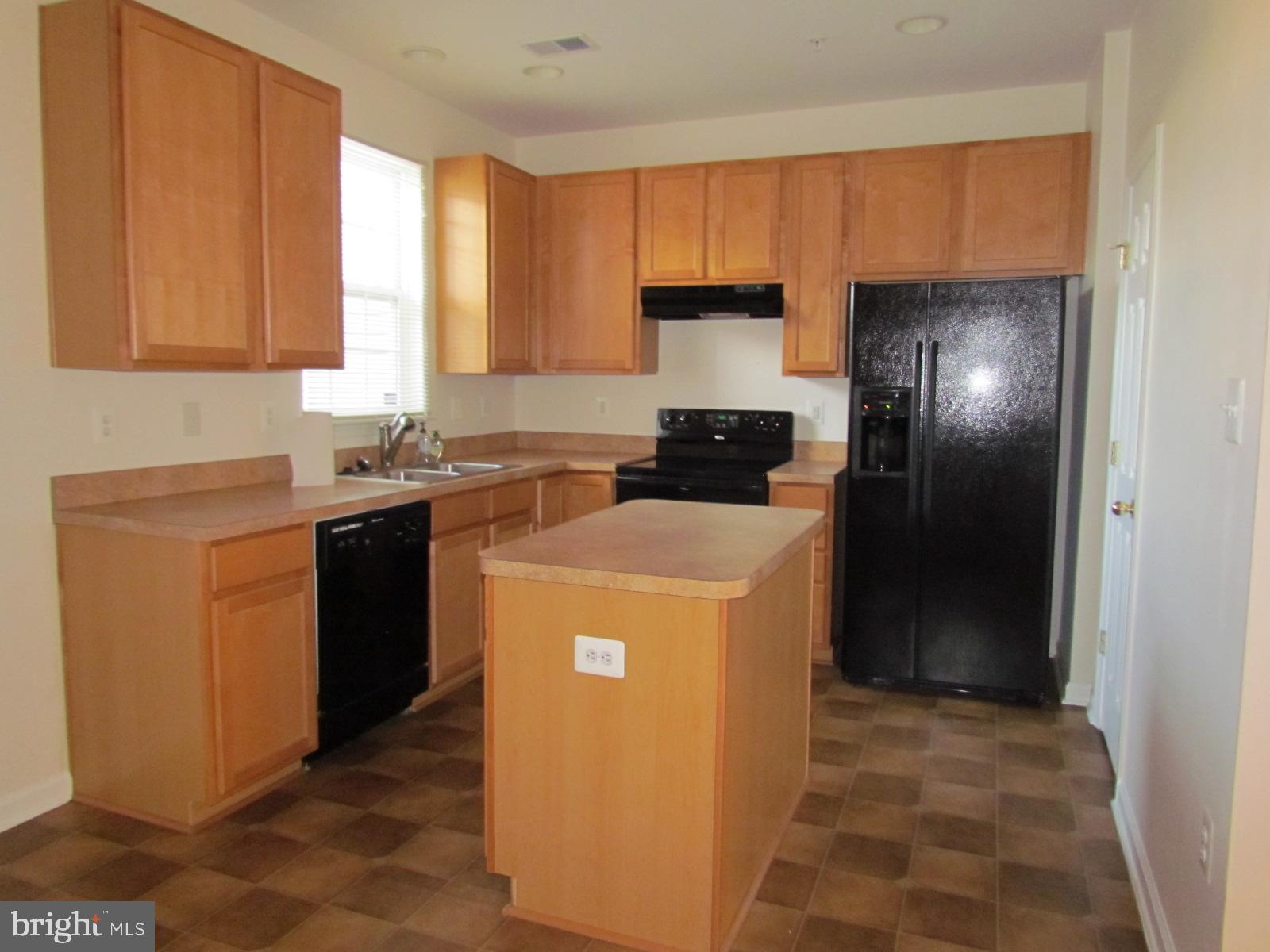 WESTBURY PUB - Residential Lease