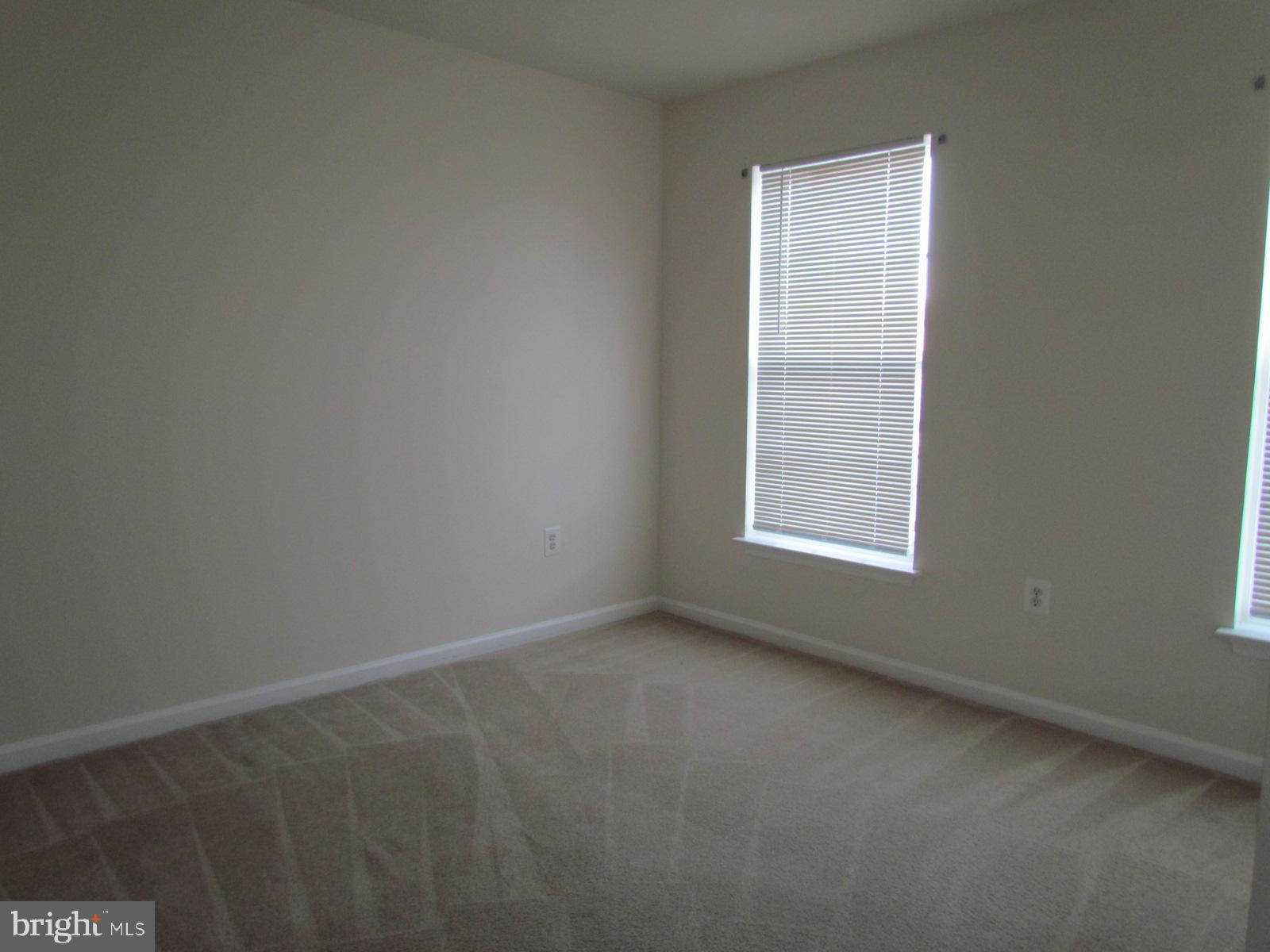 WESTBURY PUB - Residential Lease