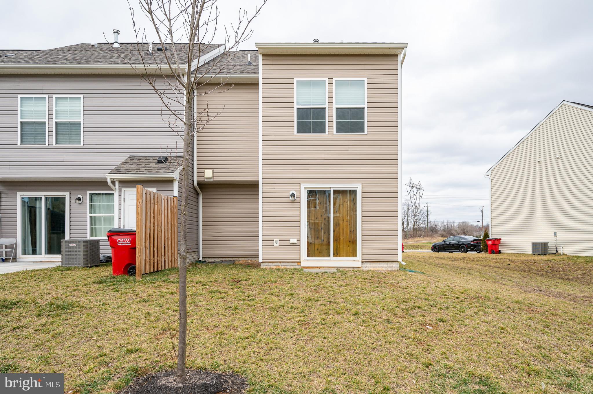 ARCHERS ROCK - Residential Lease