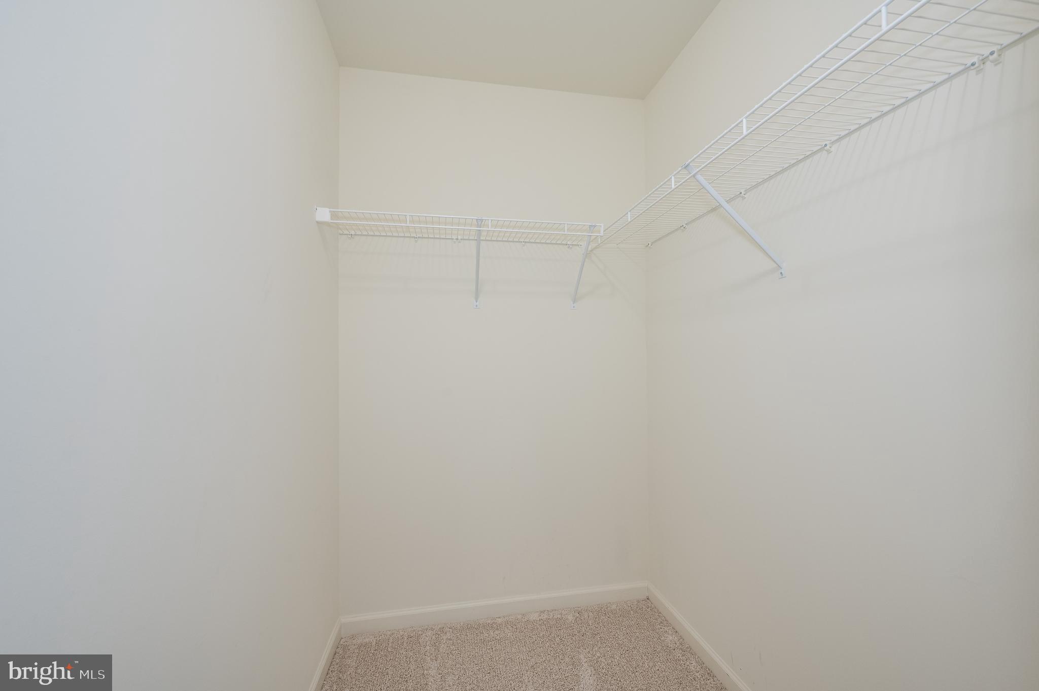 ARCHERS ROCK - Residential Lease