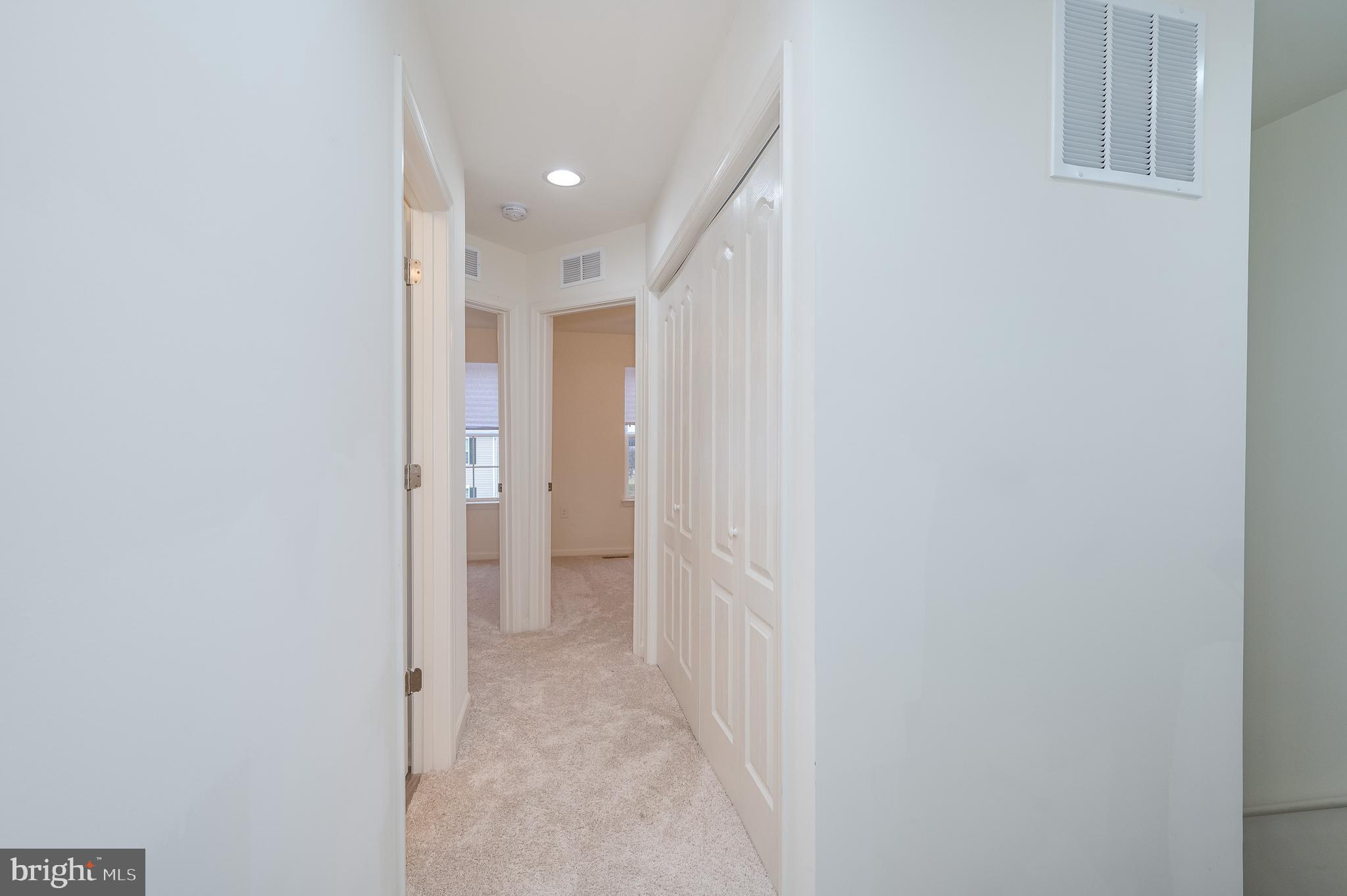 ARCHERS ROCK - Residential Lease