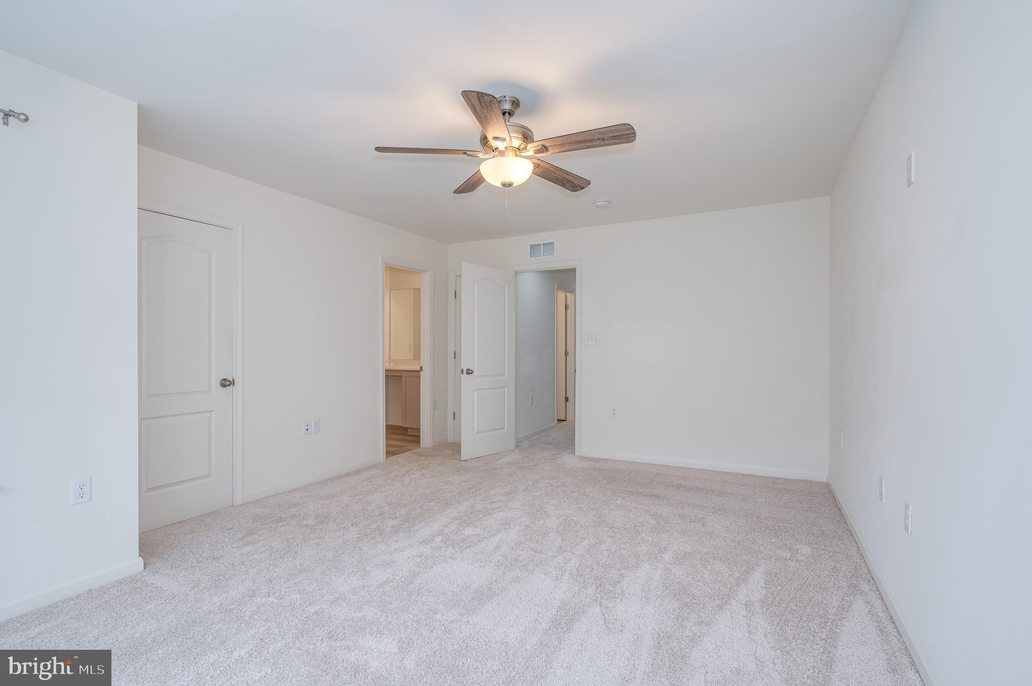 ARCHERS ROCK - Residential Lease