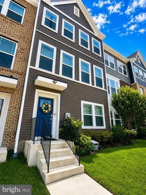 MLS: MDCH2056640