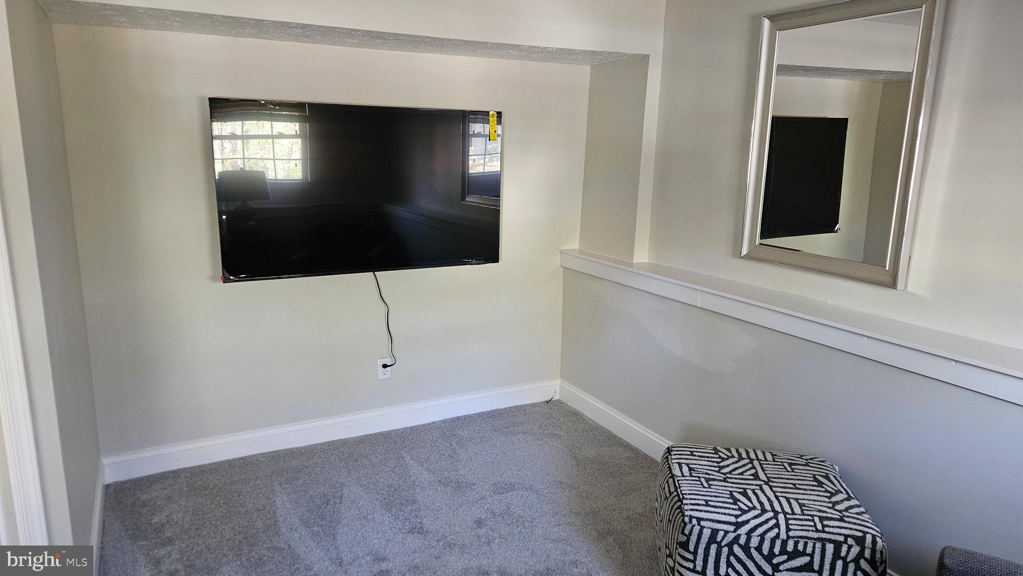 WETHERSFIELD - Residential