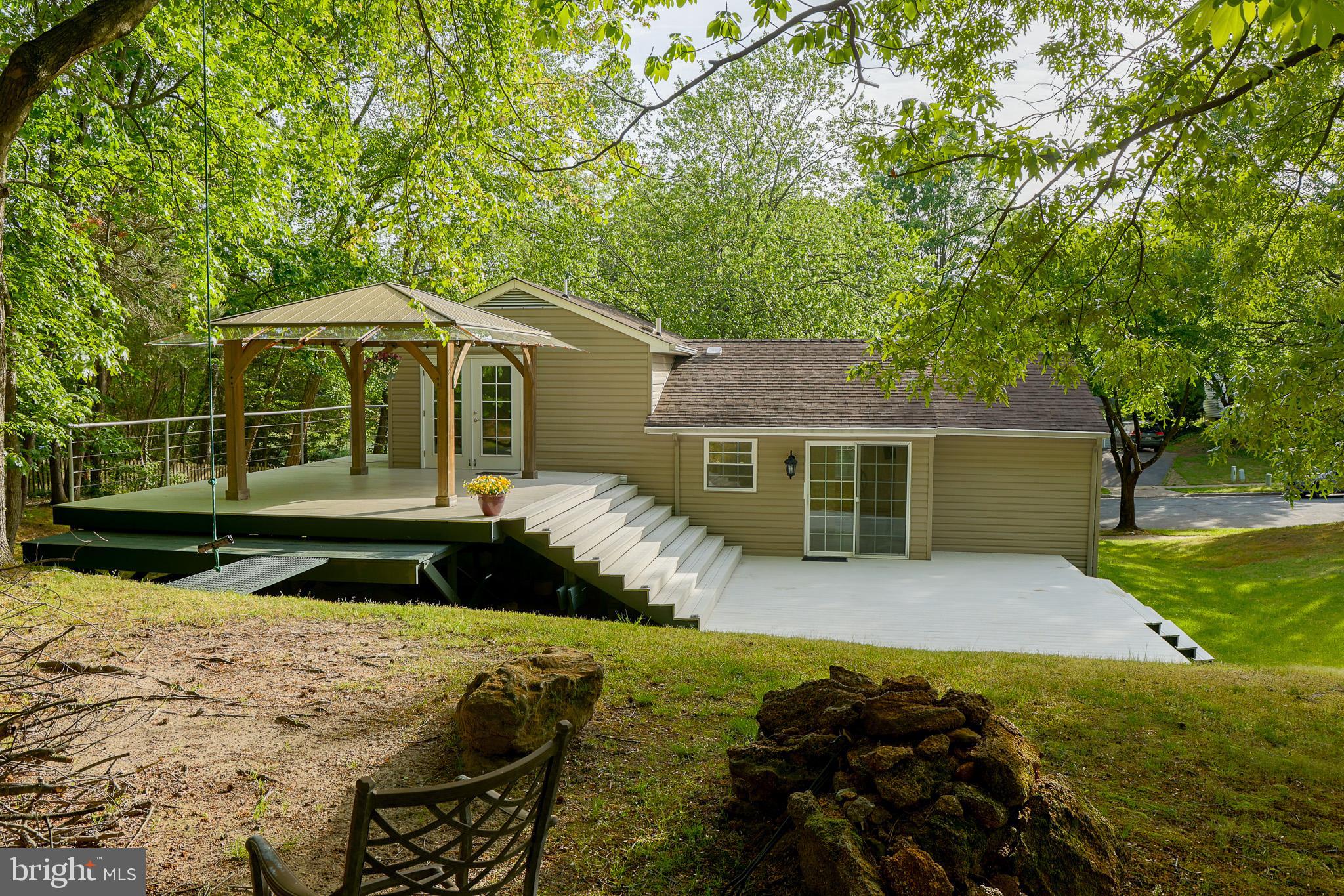 WETHERSFIELD - Residential