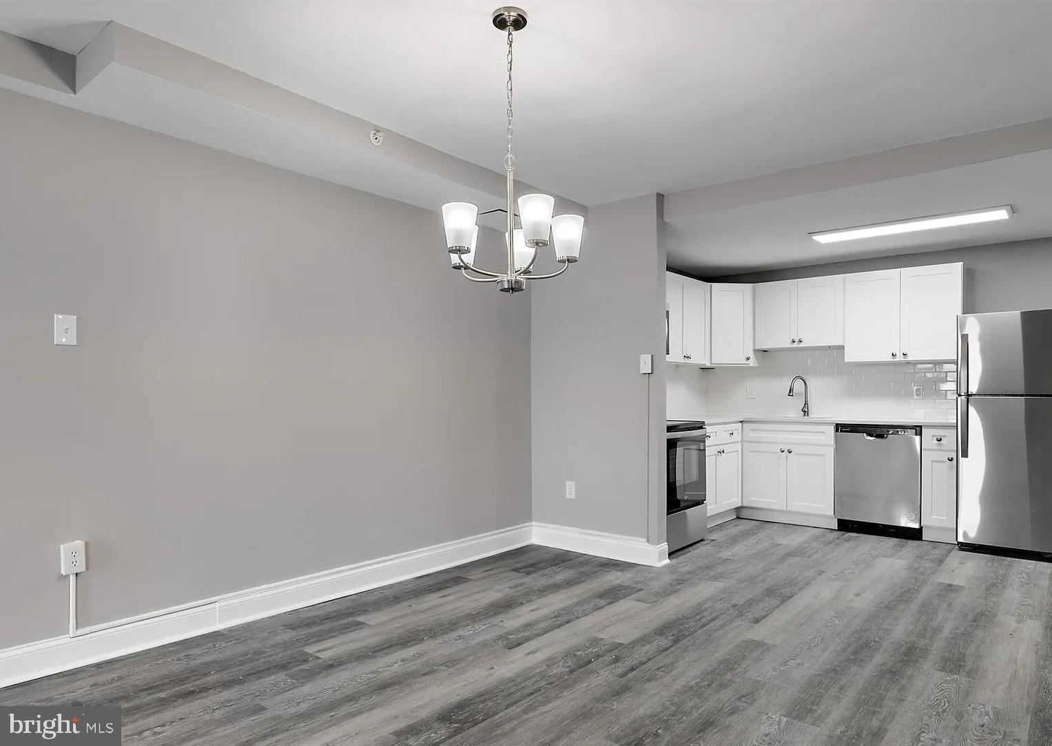 28 ALLEGHENY AVENUE 2502
