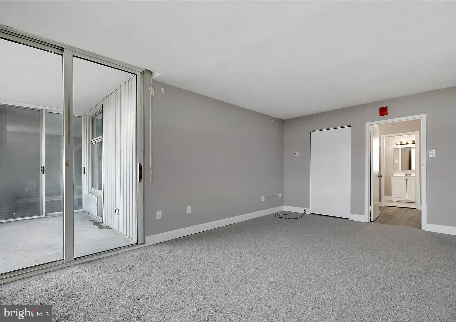 PENTHOUSE - Residential Lease