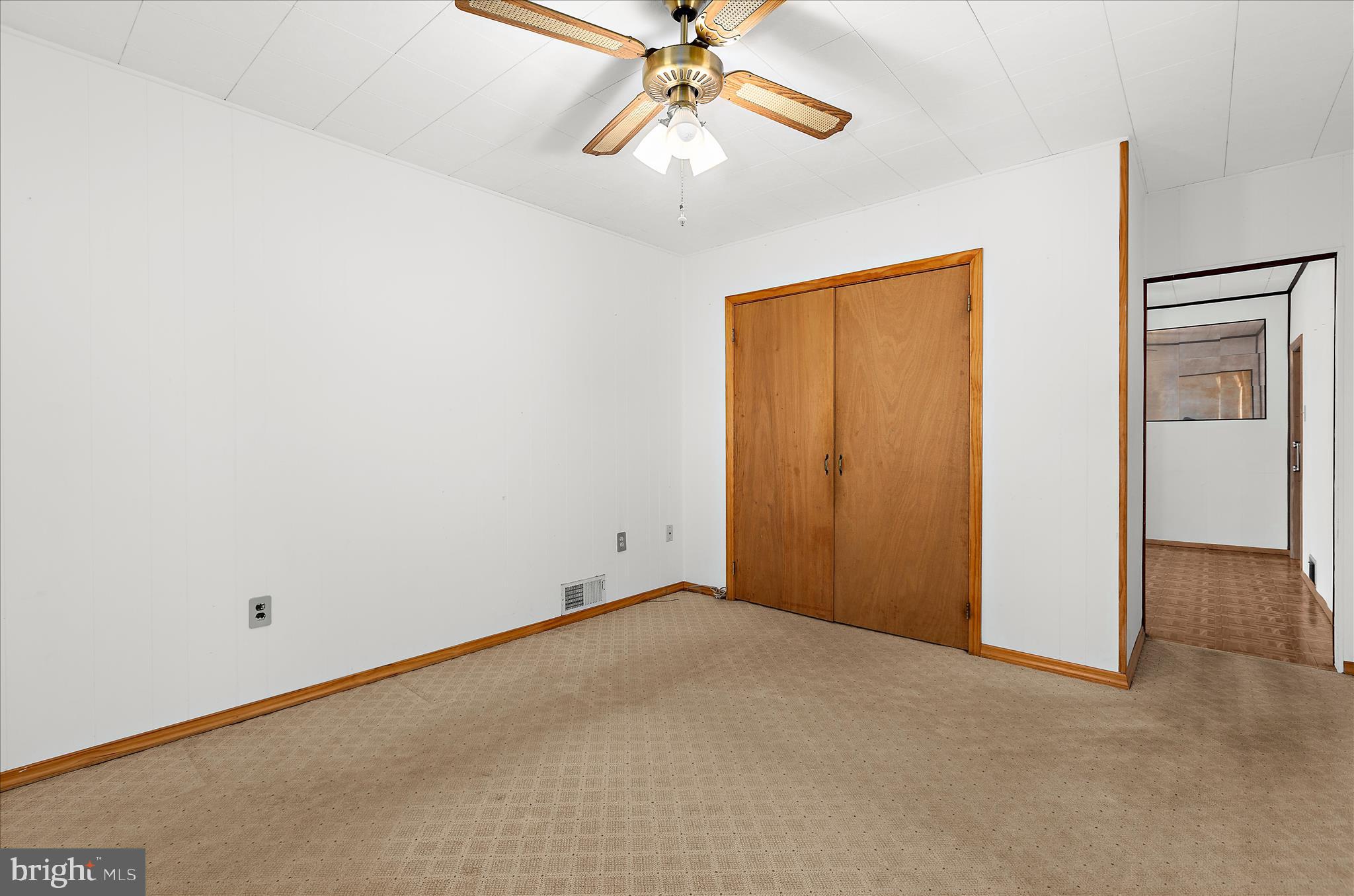 CLEARVIEW VILLAGE - Residential