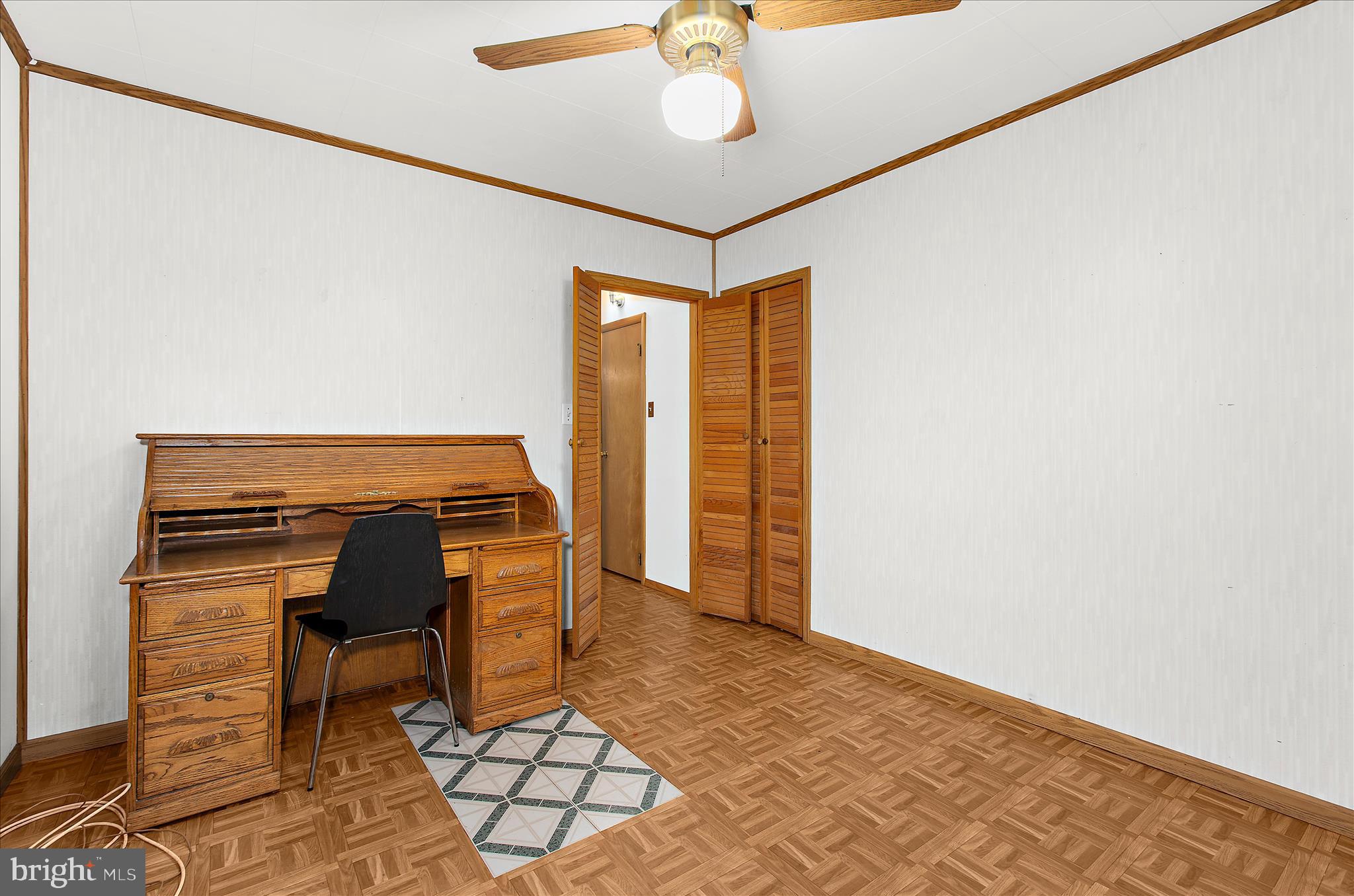 CLEARVIEW VILLAGE - Residential