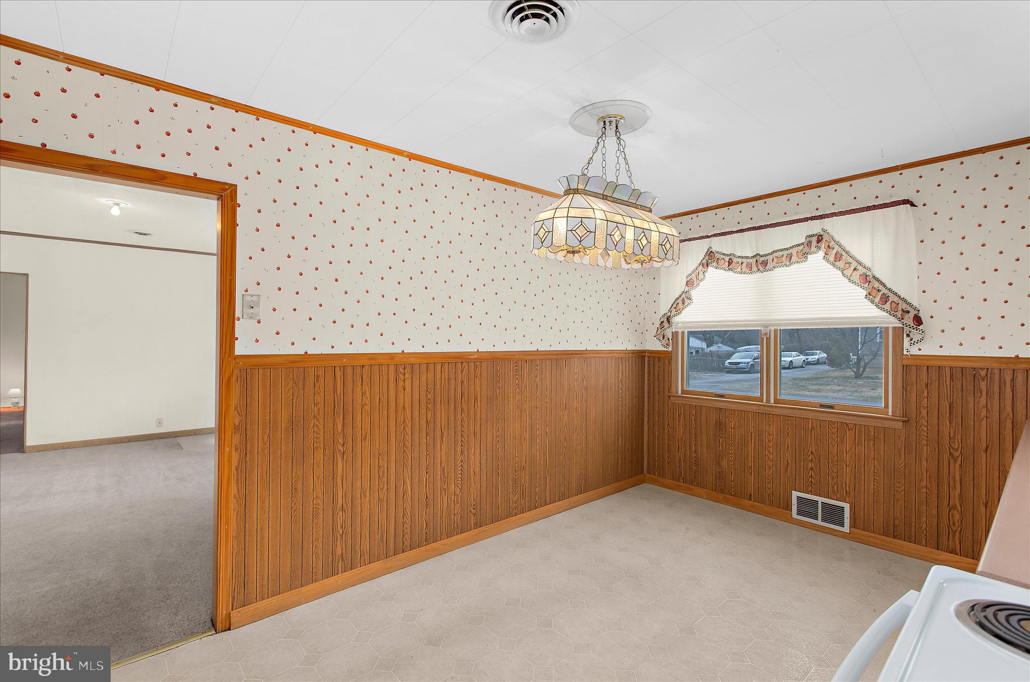 CLEARVIEW VILLAGE - Residential