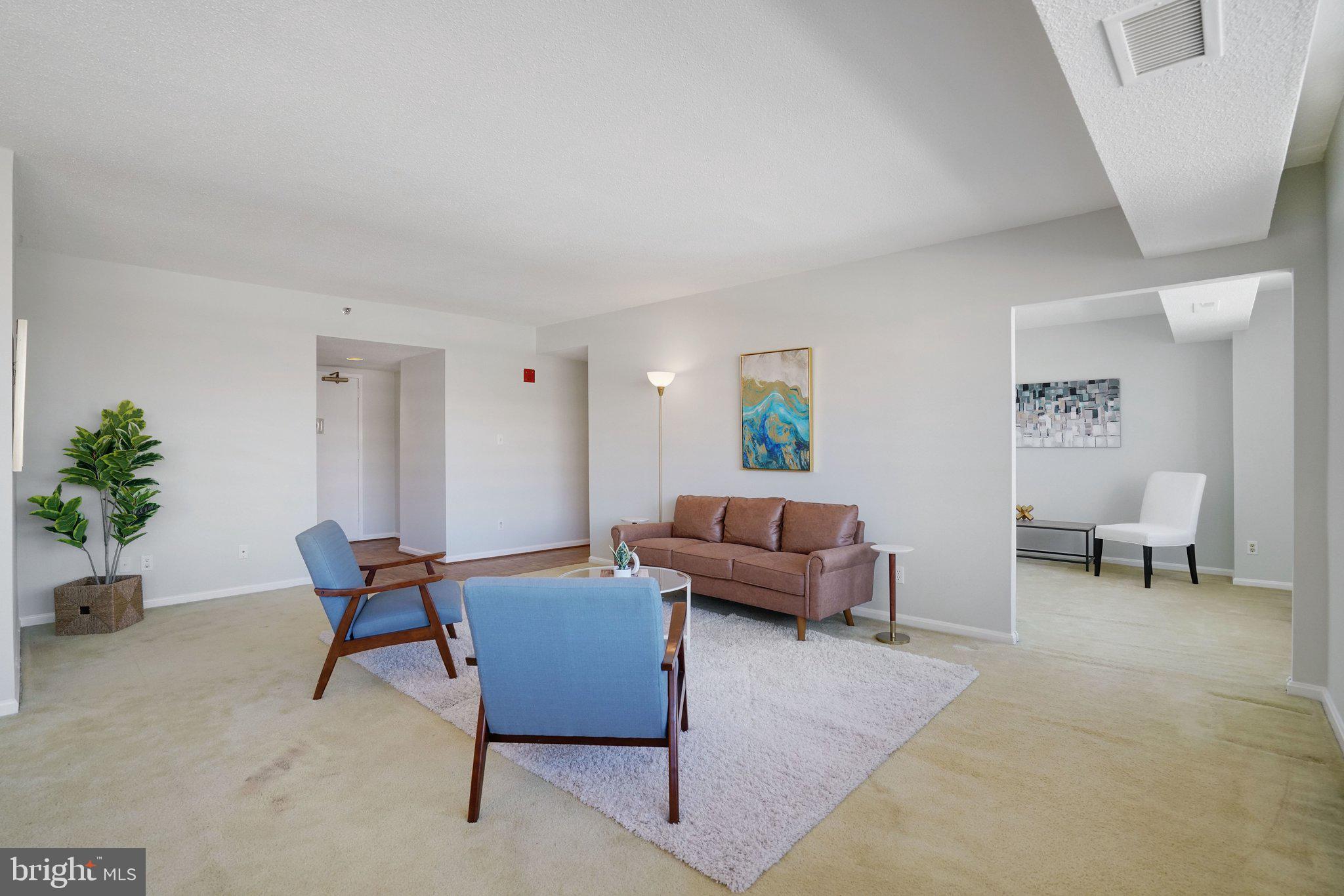 SKYLINE HOUSE - Residential