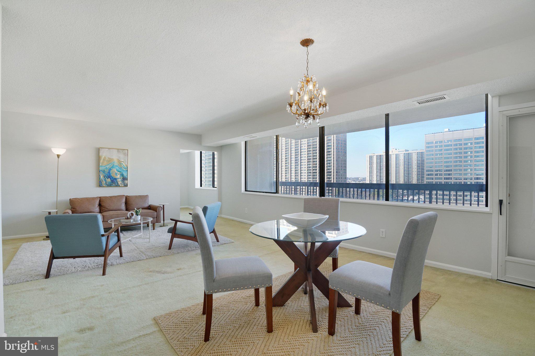 SKYLINE HOUSE - Residential