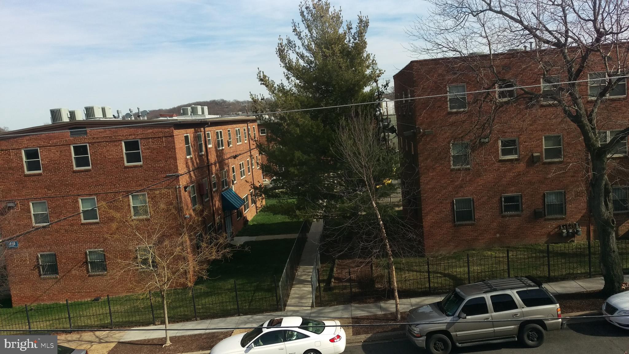 2644 BIRNEY PLACE SE 102